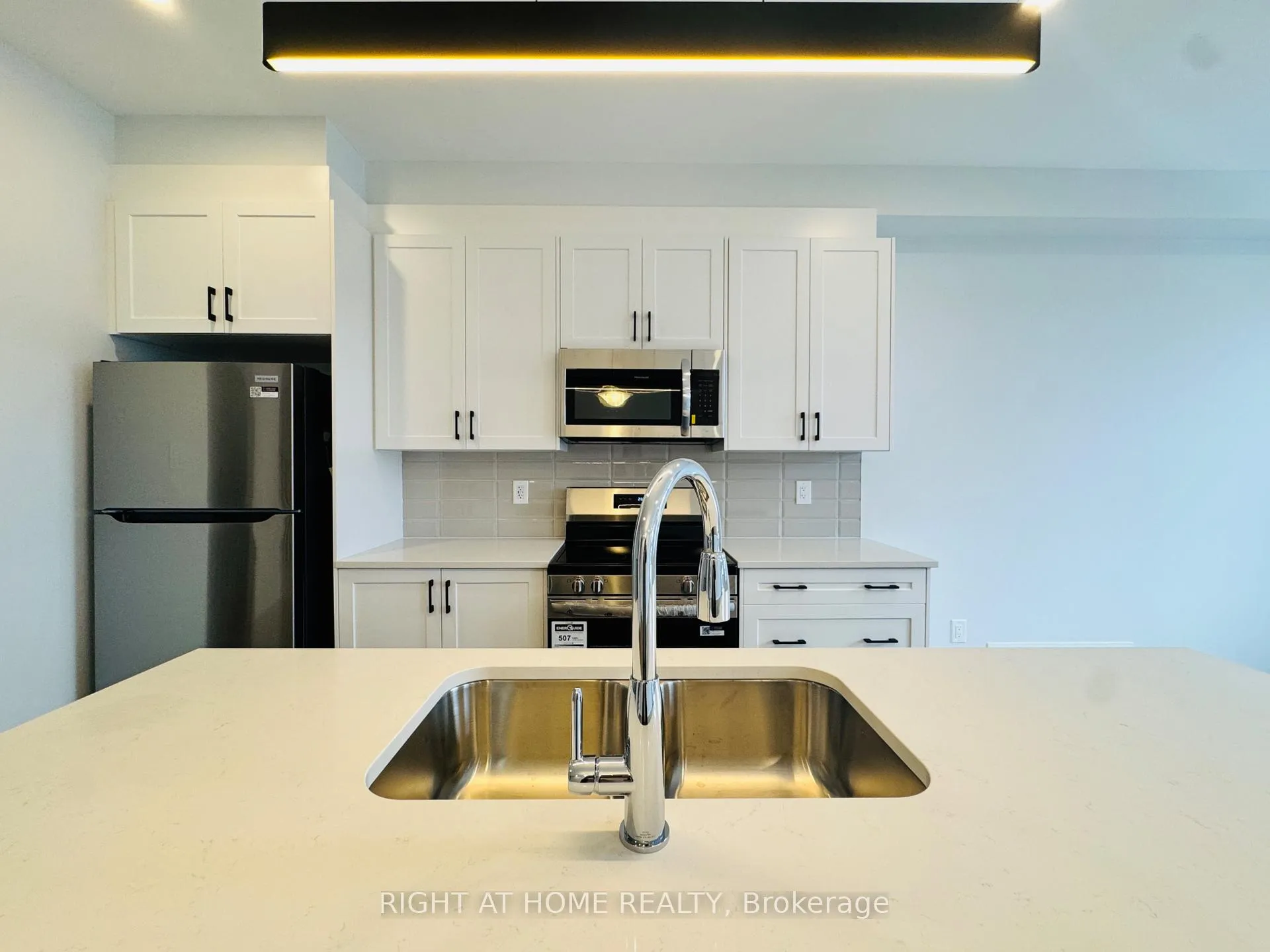 Photo 8 of 312 Clearpath Private, Ottawa, Kanata - Kanata Lakes/Heritage Hills — HOMEH