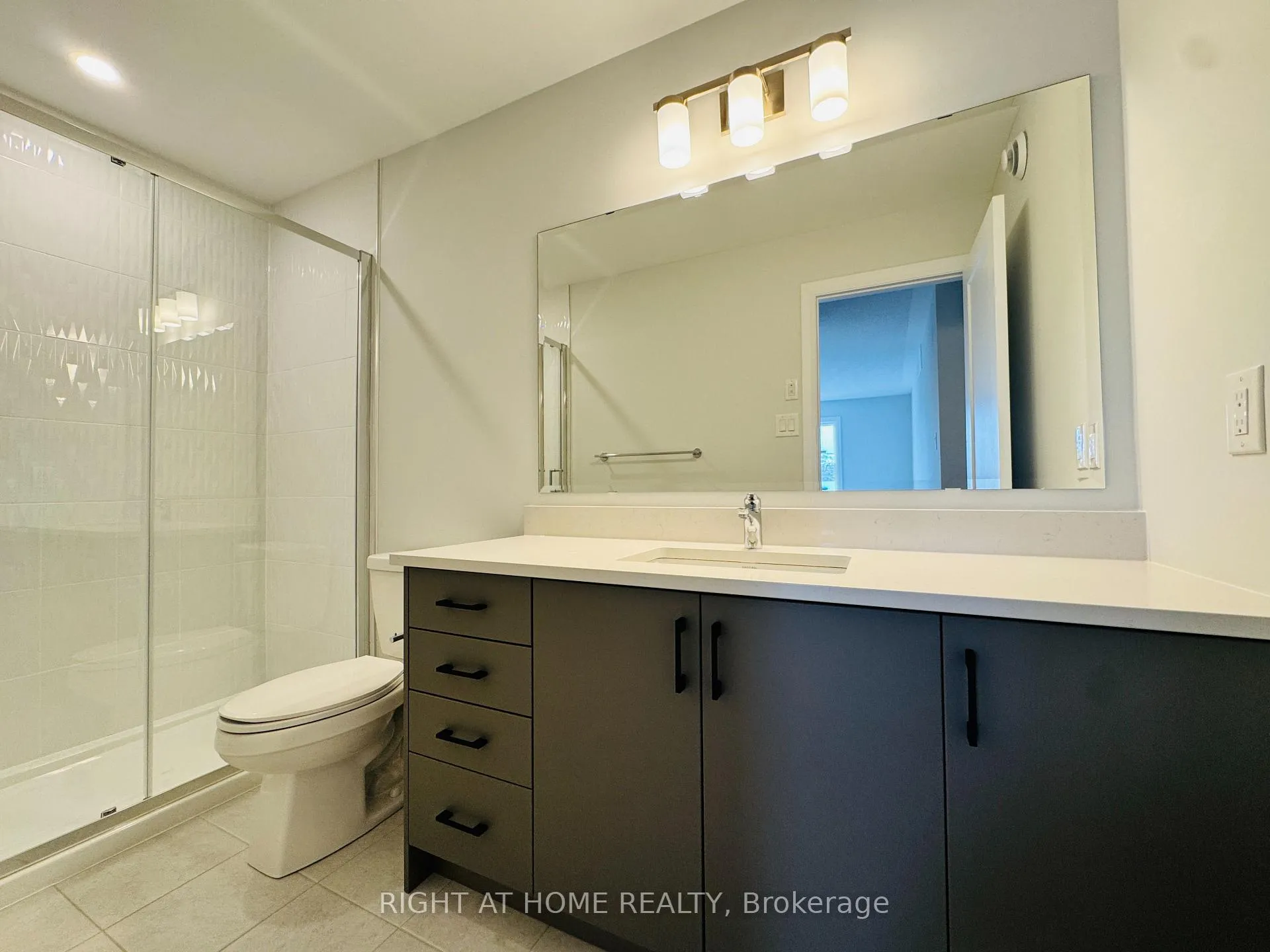 Photo 14 of 312 Clearpath Private, Ottawa, Kanata - Kanata Lakes/Heritage Hills — HOMEH