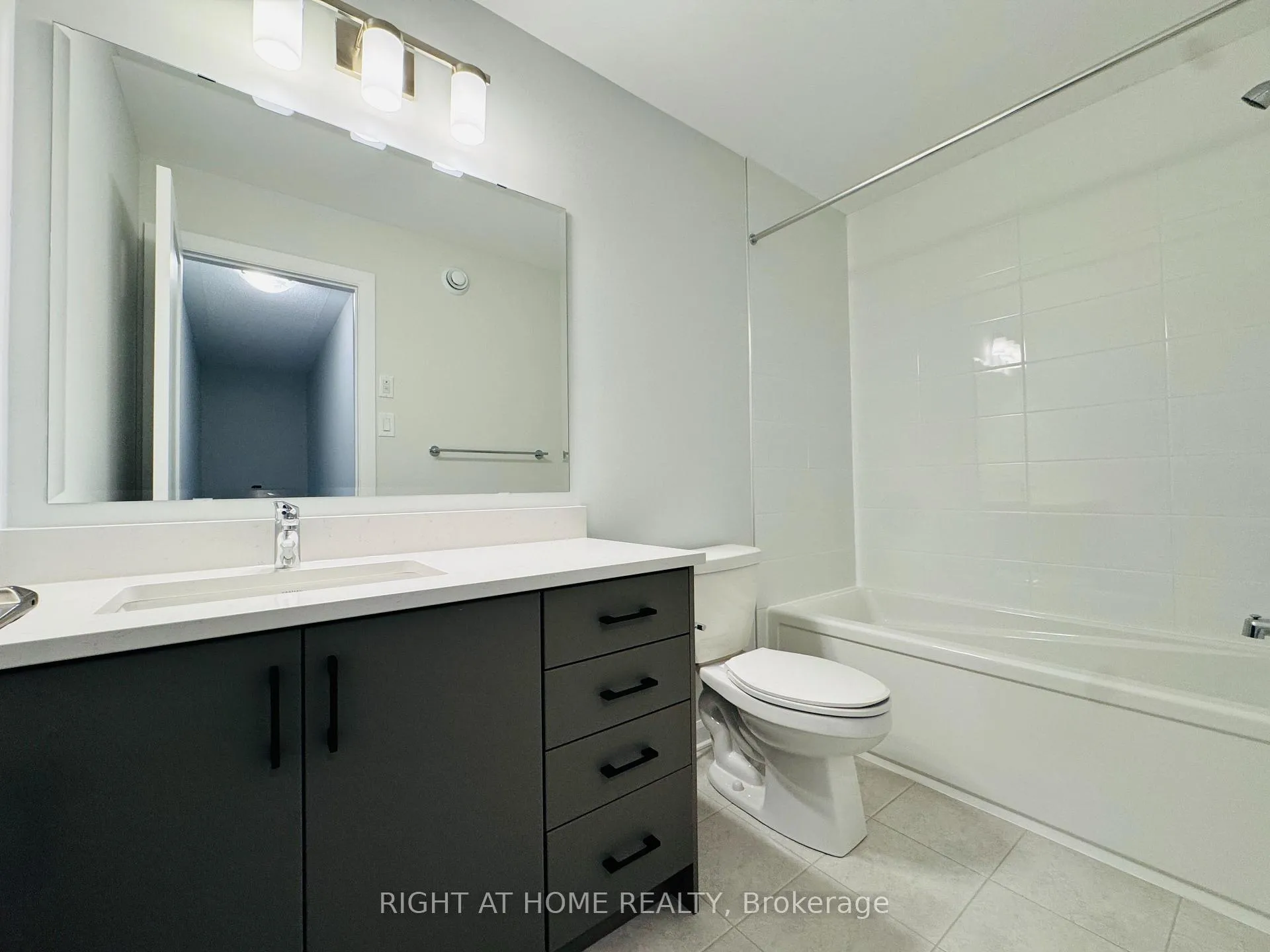 Photo 16 of 312 Clearpath Private, Ottawa, Kanata - Kanata Lakes/Heritage Hills — HOMEH
