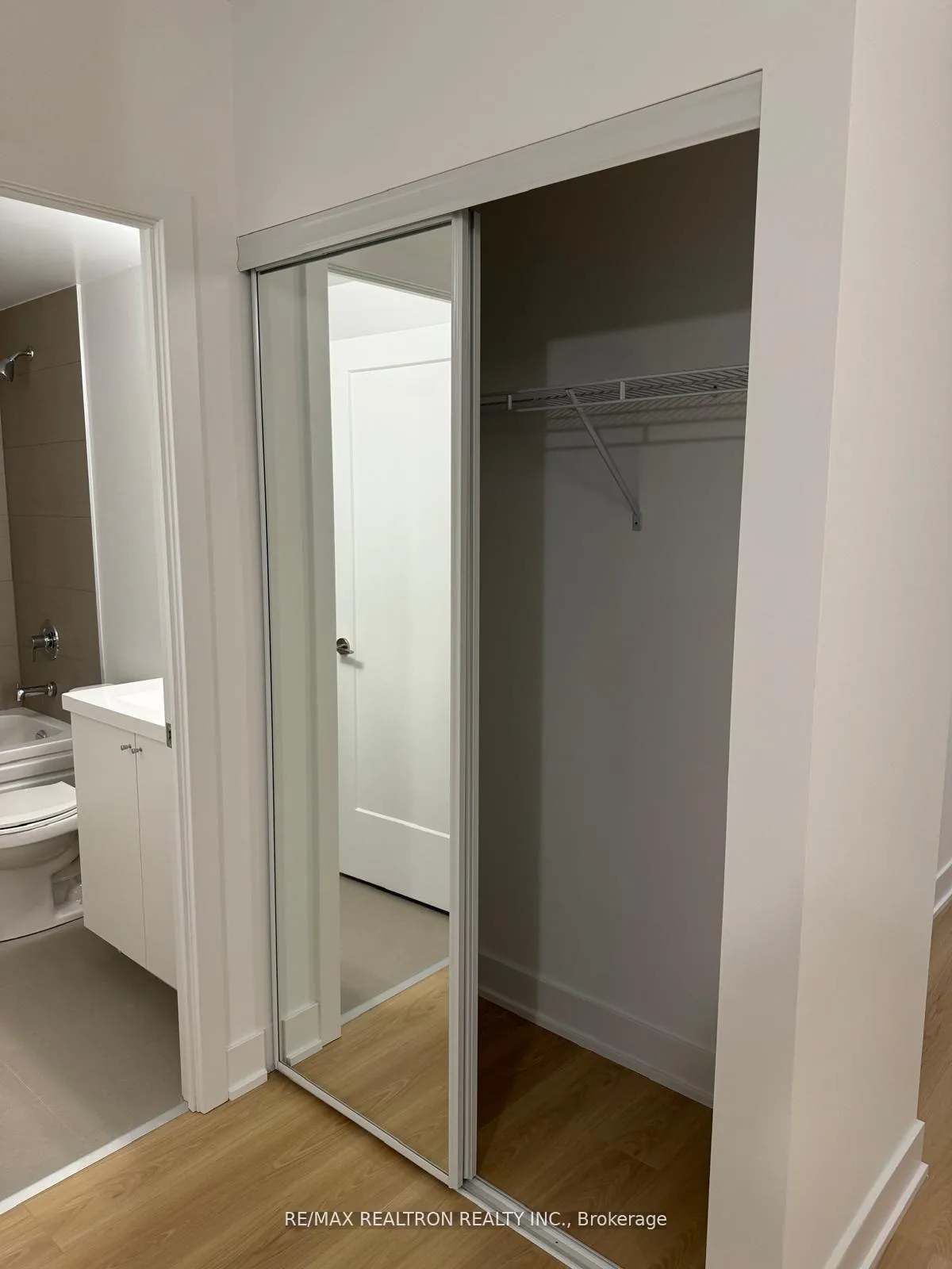 Photo 4 of Unit 338, 2545 Simcoe Street, Oshawa, Windfields — HOMEH