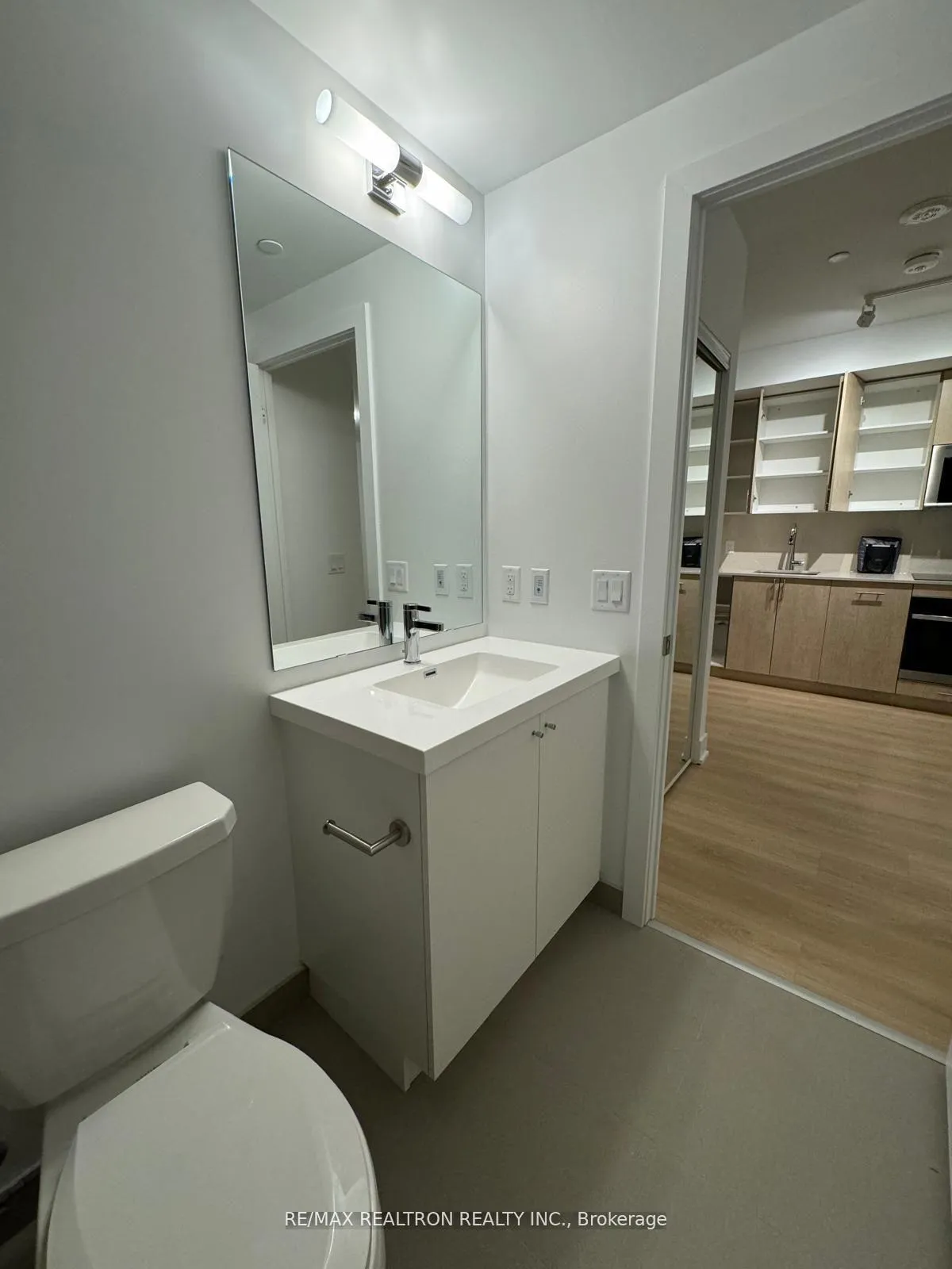 Photo 8 of Unit 338, 2545 Simcoe Street, Oshawa, Windfields — HOMEH