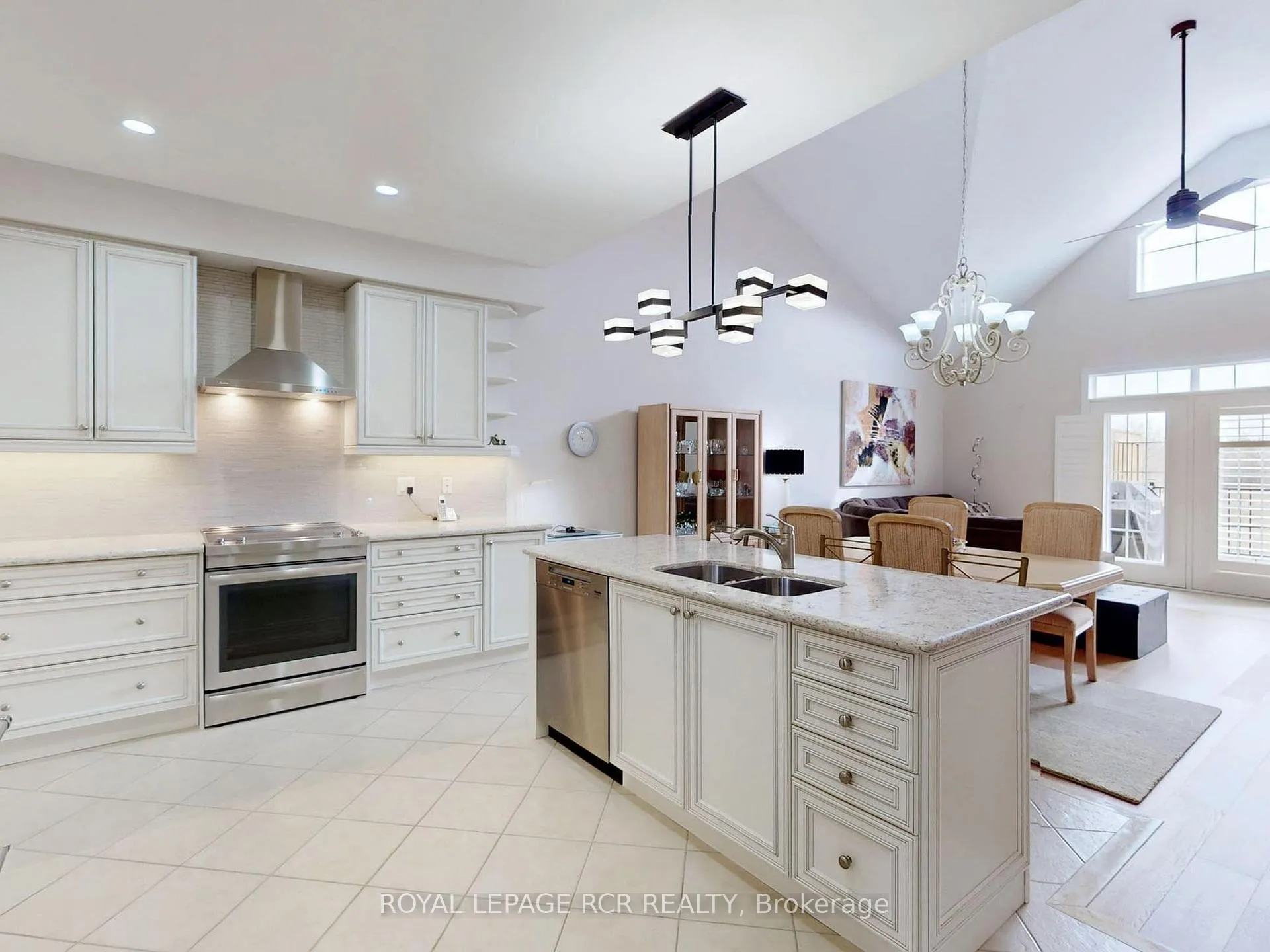 Photo 12 of 9 Bill Knowles Street, Uxbridge — HOMEH