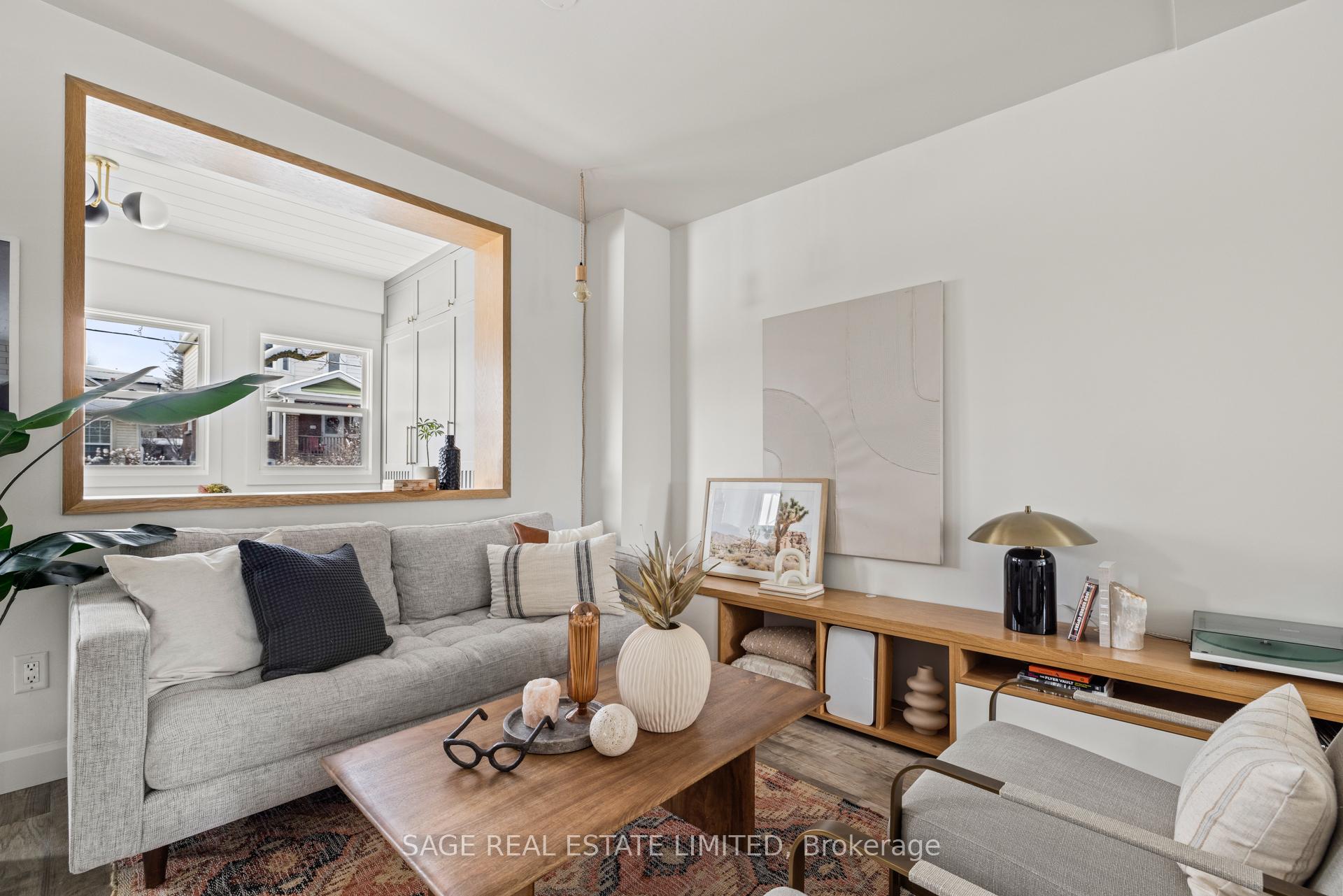 Photo 5 of 143 Westlake Avenue, Toronto, Woodbine-Lumsden — HOMEH
