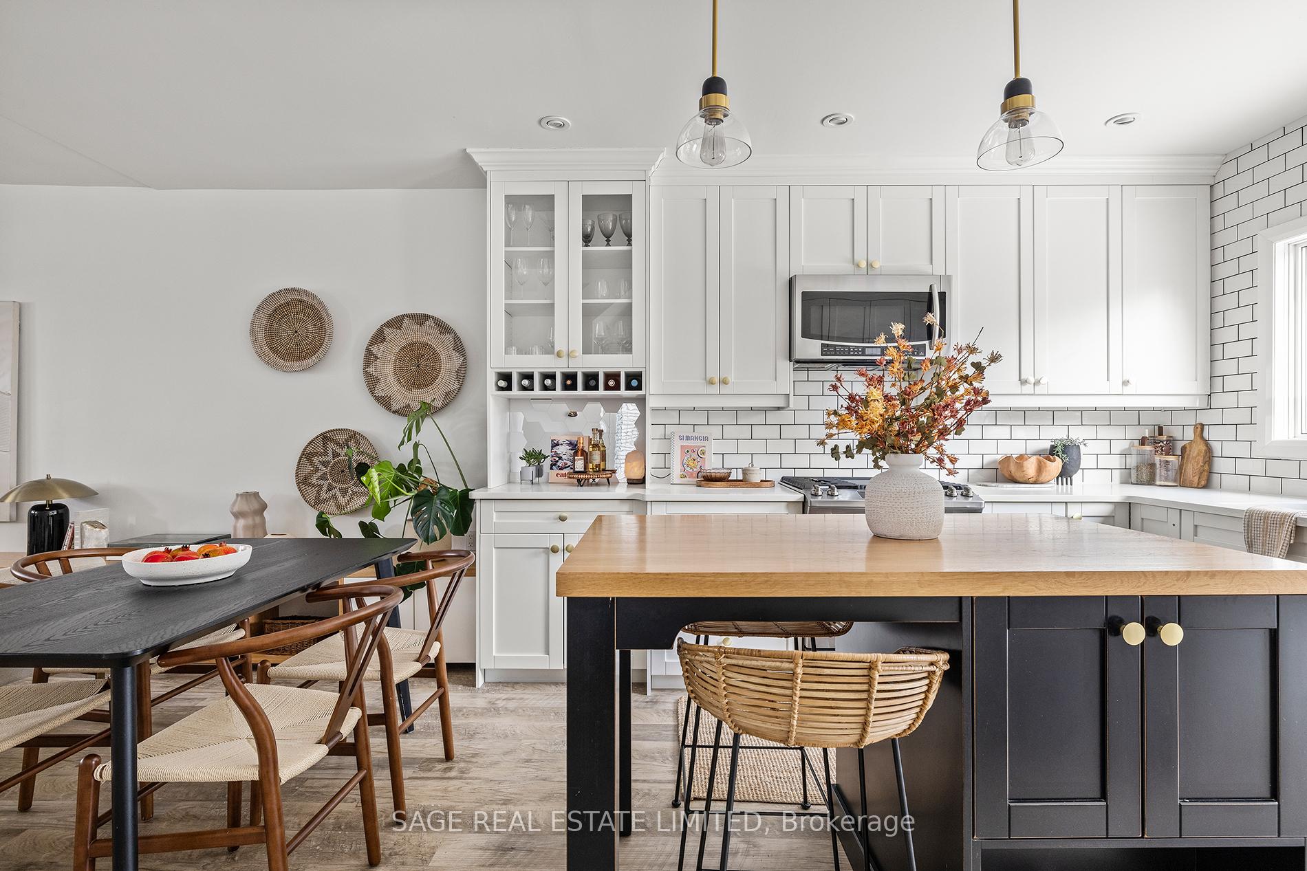 Photo 7 of 143 Westlake Avenue, Toronto, Woodbine-Lumsden — HOMEH