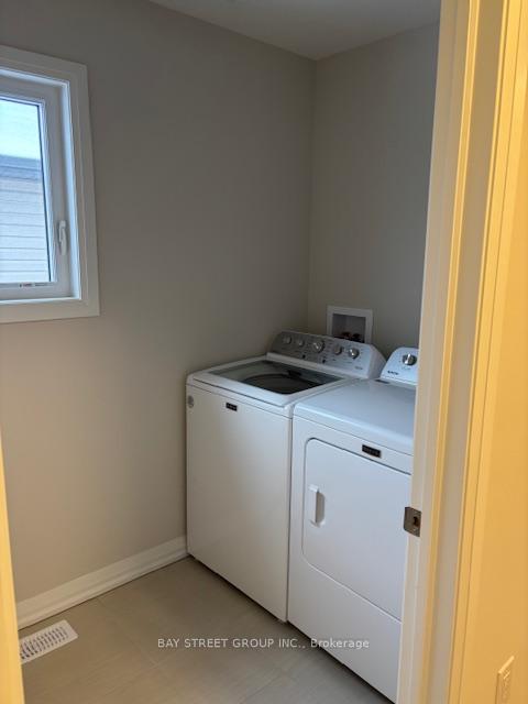 Photo 9 of 170 Bur Oak Drive, Thorold, Confederation Heights — HOMEH
