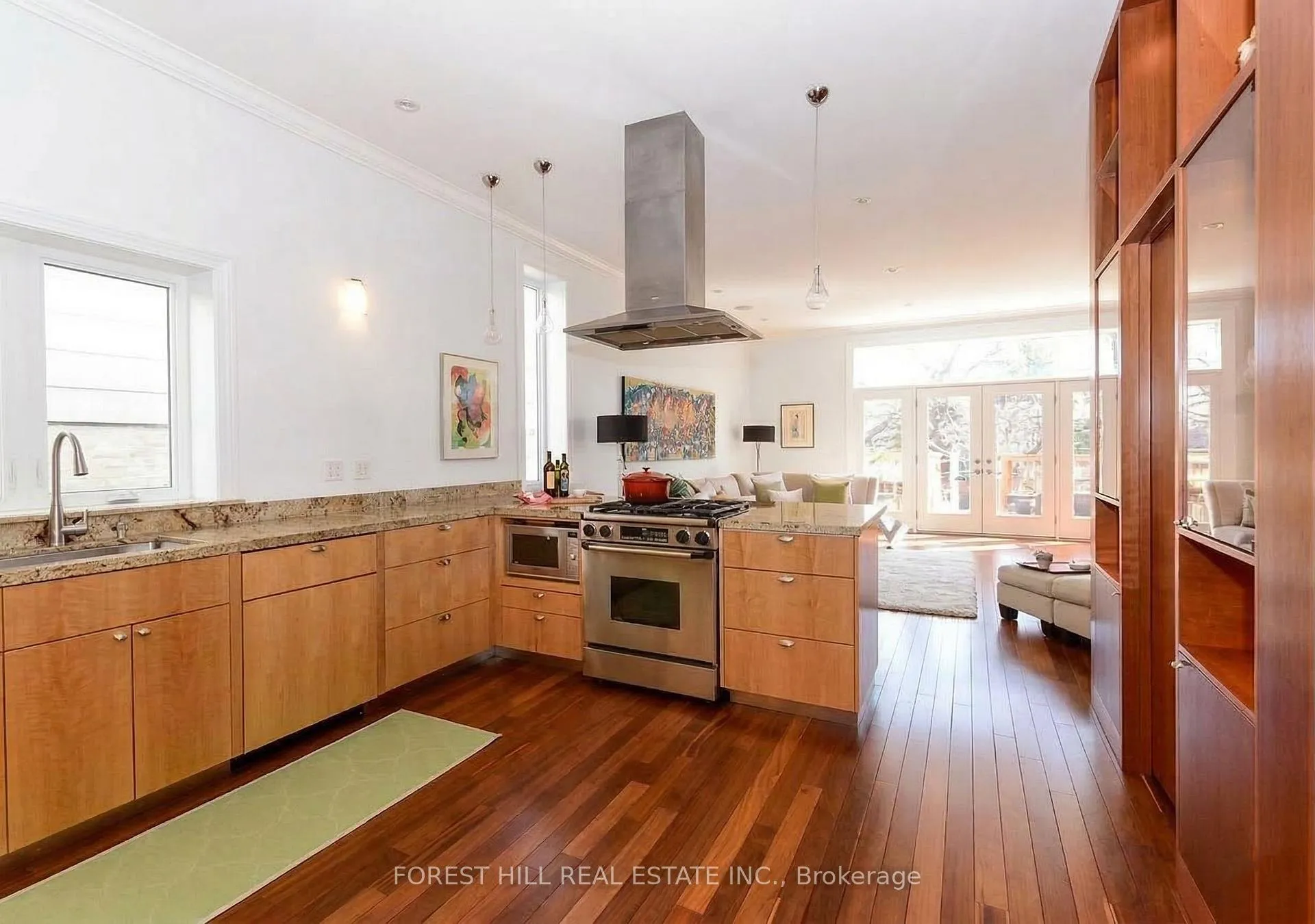 Photo 4 of 55 Petman Avenue, Toronto, Mount Pleasant East — HOMEH