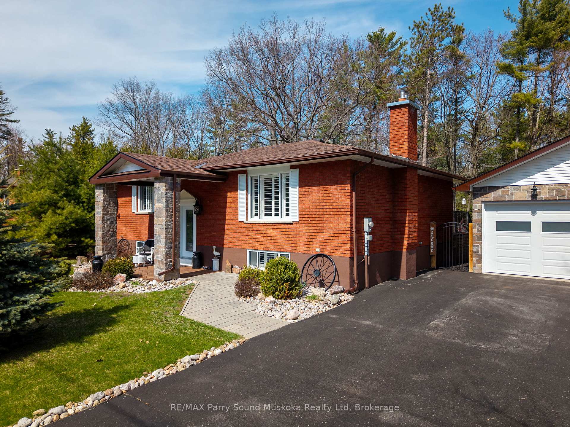Photo 3 of 49 Stocco Circle, Tiny, Rural Tiny — HOMEH