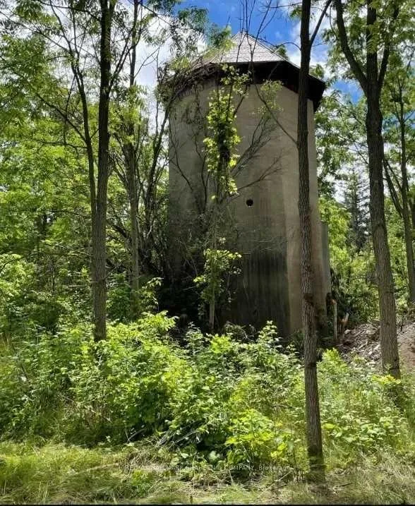 Photo 2 of 7 Highway, Pickering, Rural Pickering — HOMEH