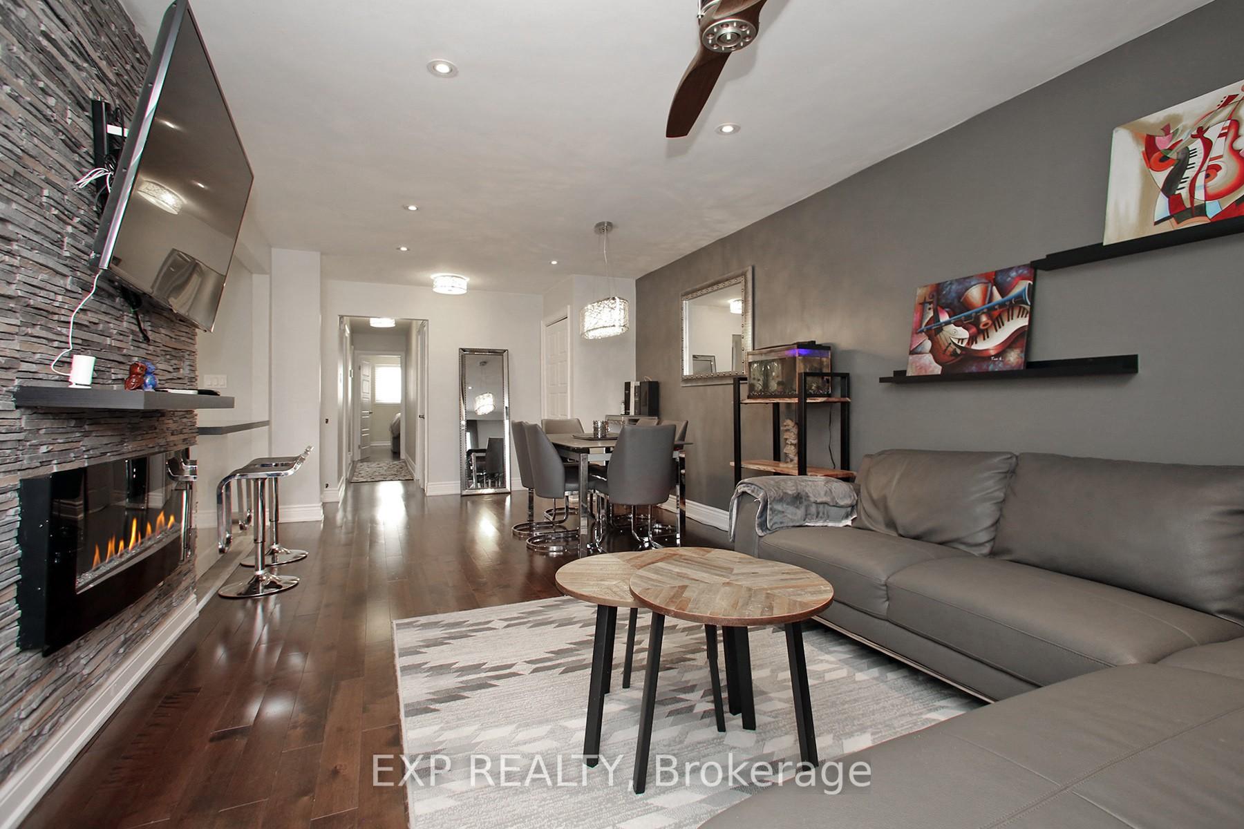 Photo 4 of 47 Chapman Avenue, Toronto, O'Connor-Parkview — HOMEH