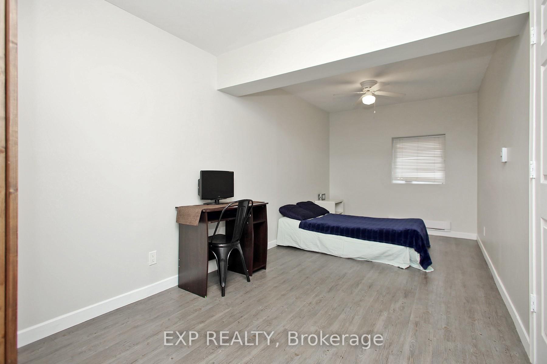 Photo 20 of 47 Chapman Avenue, Toronto, O'Connor-Parkview — HOMEH