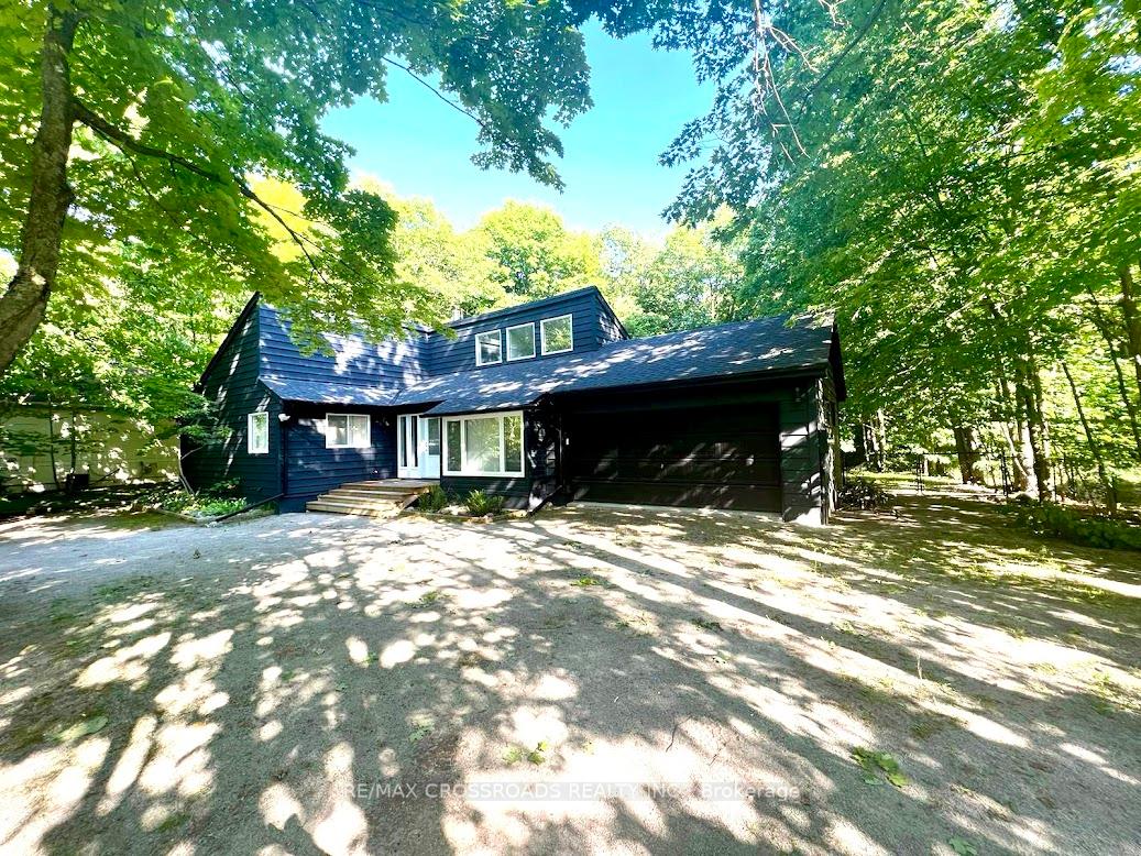 Photo 1 of 78 Forest Circle, Tiny, Lafontaine — HOMEH