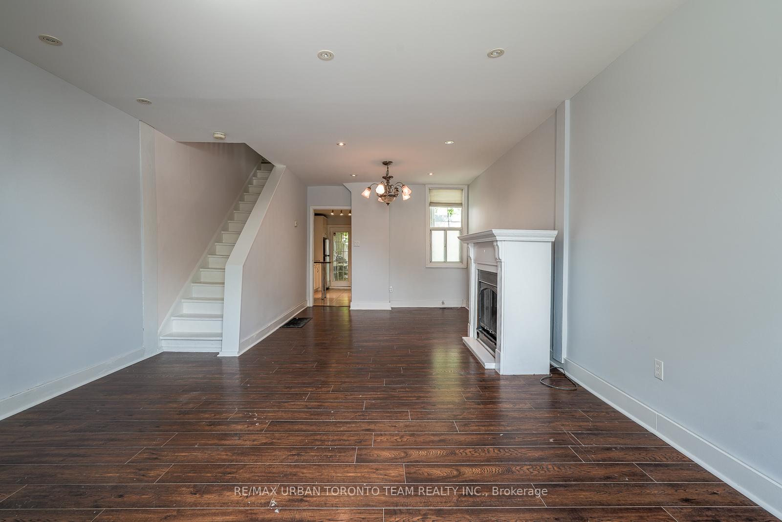 Photo 2 of Unit Room B, 880 Dundas Street, Toronto, South Riverdale — HOMEH