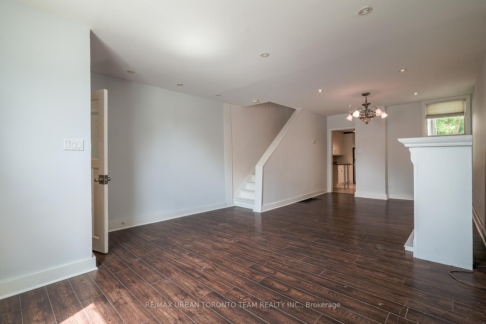 Photo 3 of Unit Room B, 880 Dundas Street, Toronto, South Riverdale — HOMEH