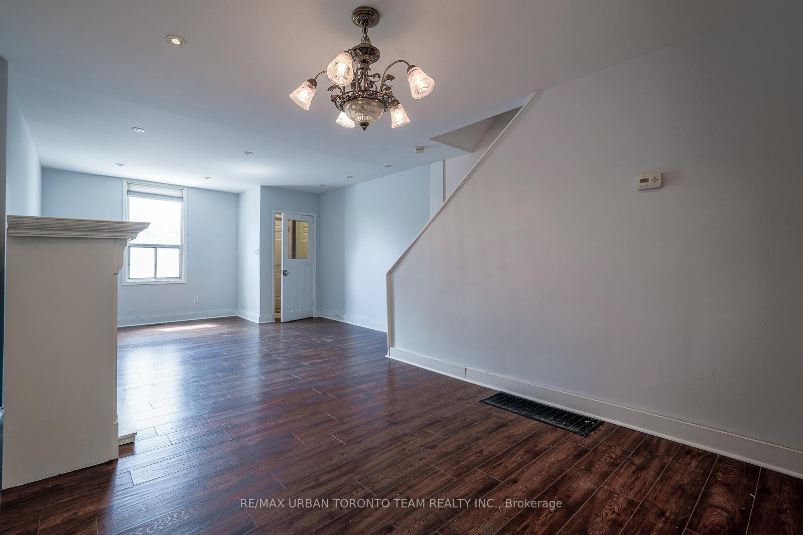 Photo 5 of Unit Room B, 880 Dundas Street, Toronto, South Riverdale — HOMEH