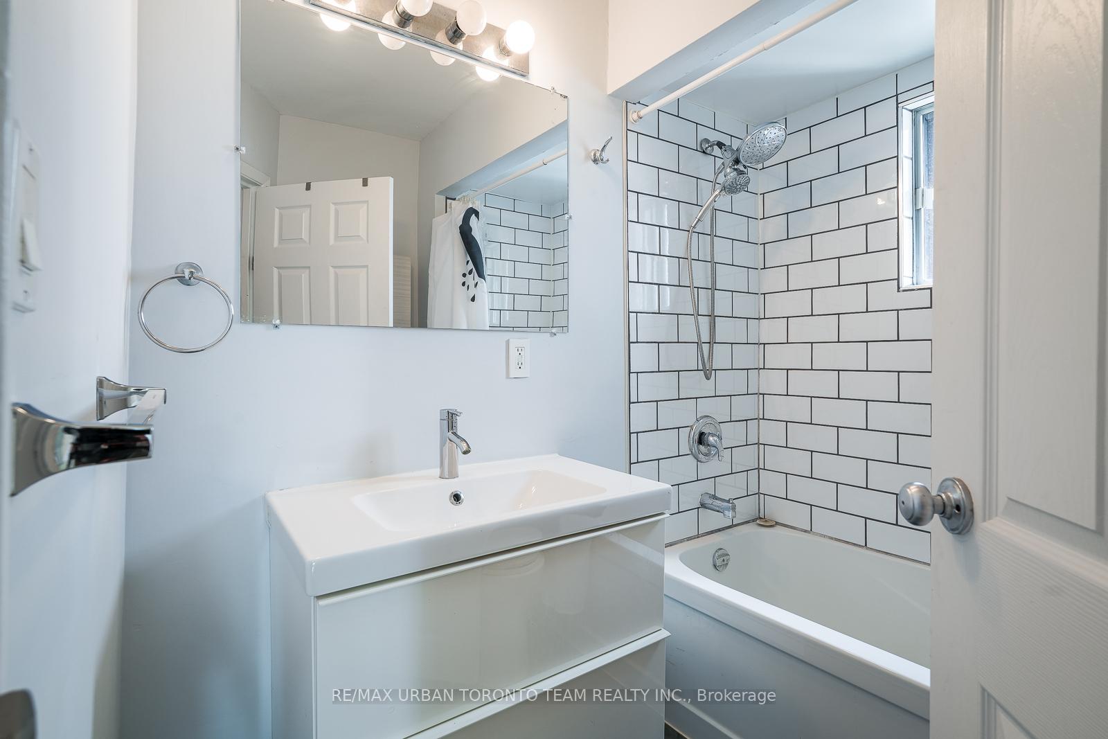 Photo 8 of Unit Room B, 880 Dundas Street, Toronto, South Riverdale — HOMEH