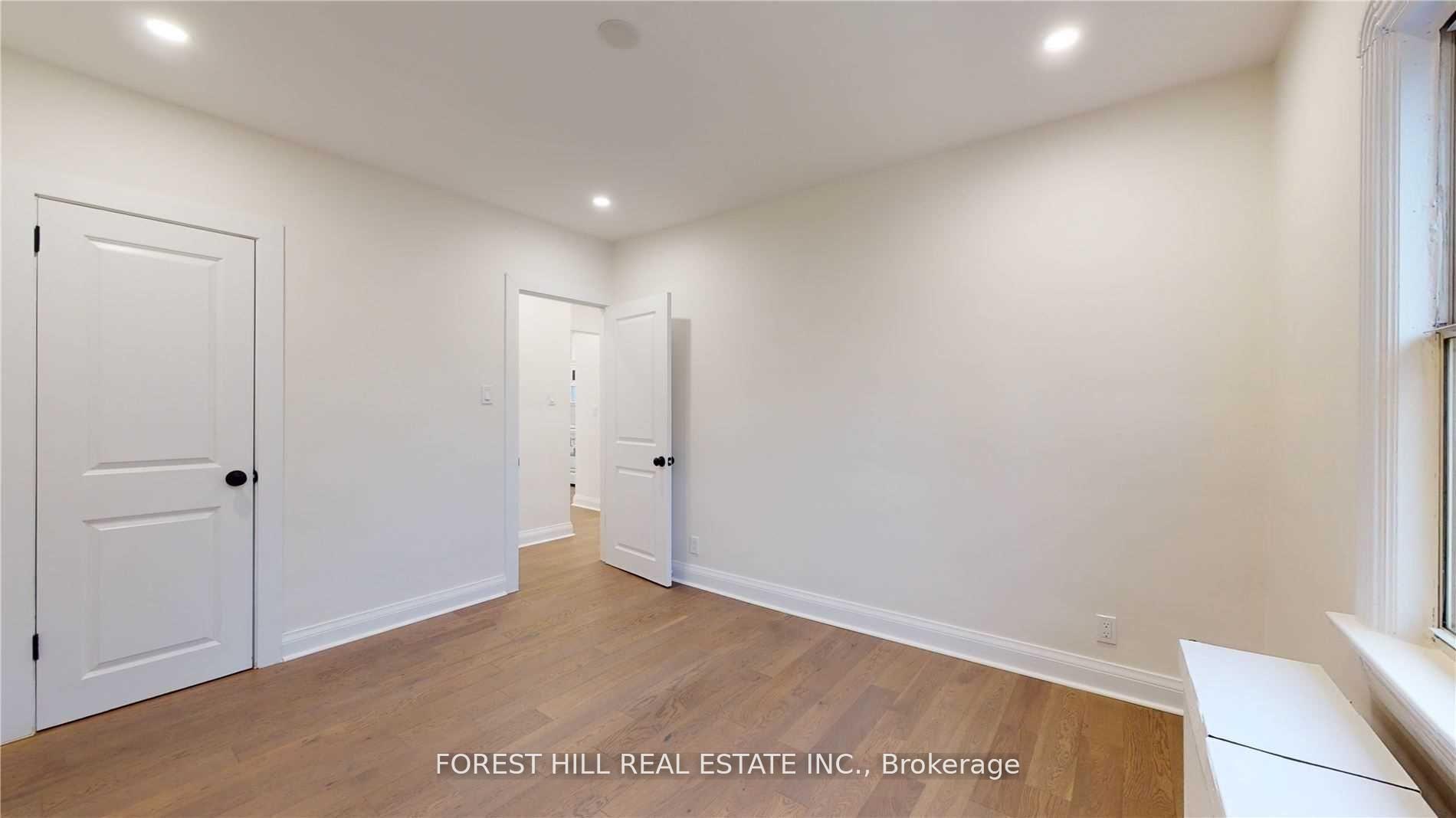 Photo 12 of 383 O'connor Drive, Toronto, East York — HOMEH