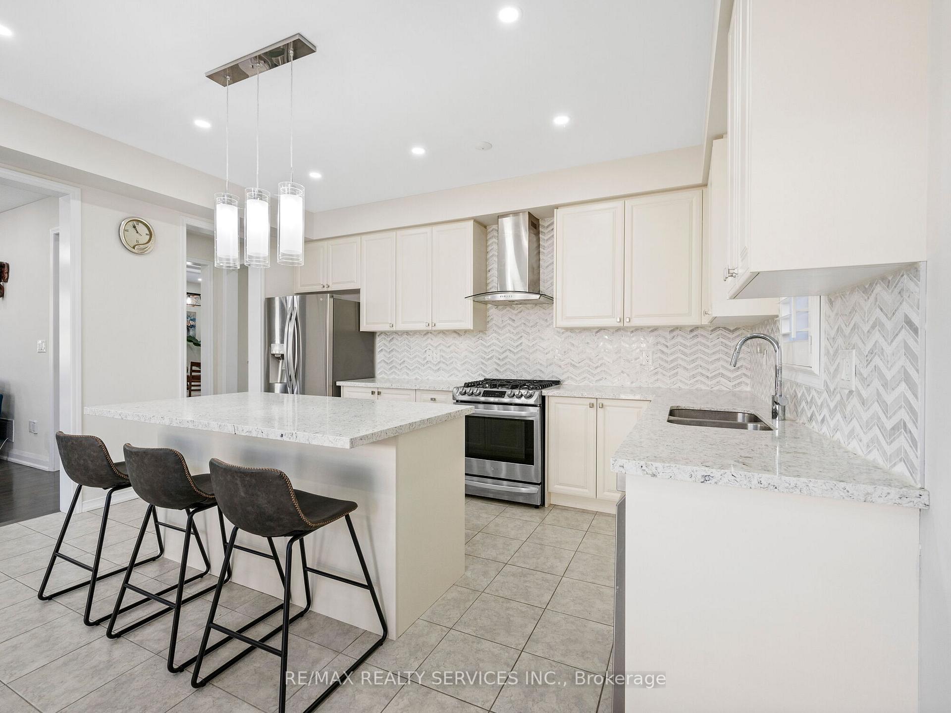Photo 14 of 1 Seanesy Drive, Thorold, Hurricane/Merrittville — HOMEH