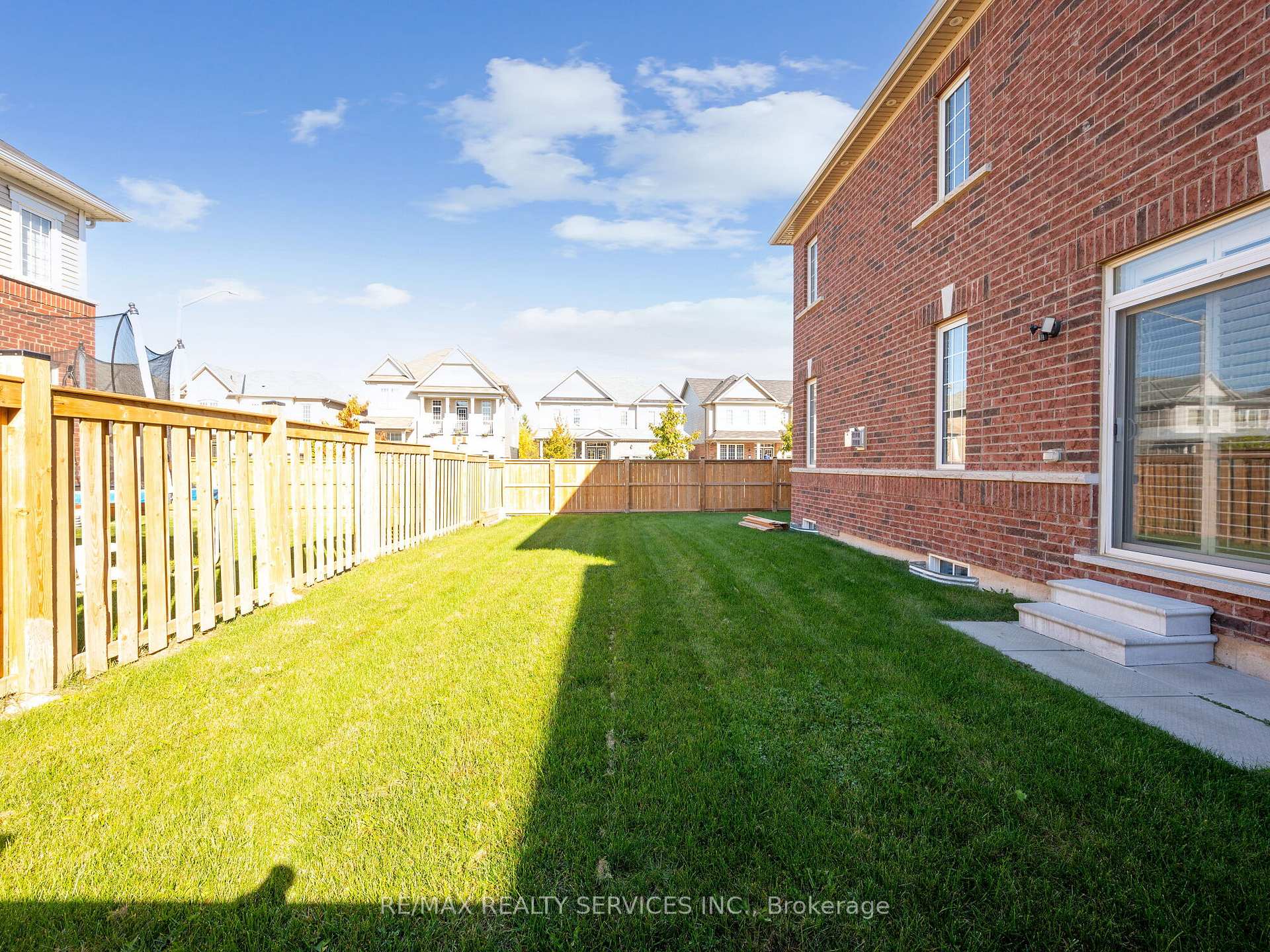 Photo 36 of 1 Seanesy Drive, Thorold, Hurricane/Merrittville — HOMEH
