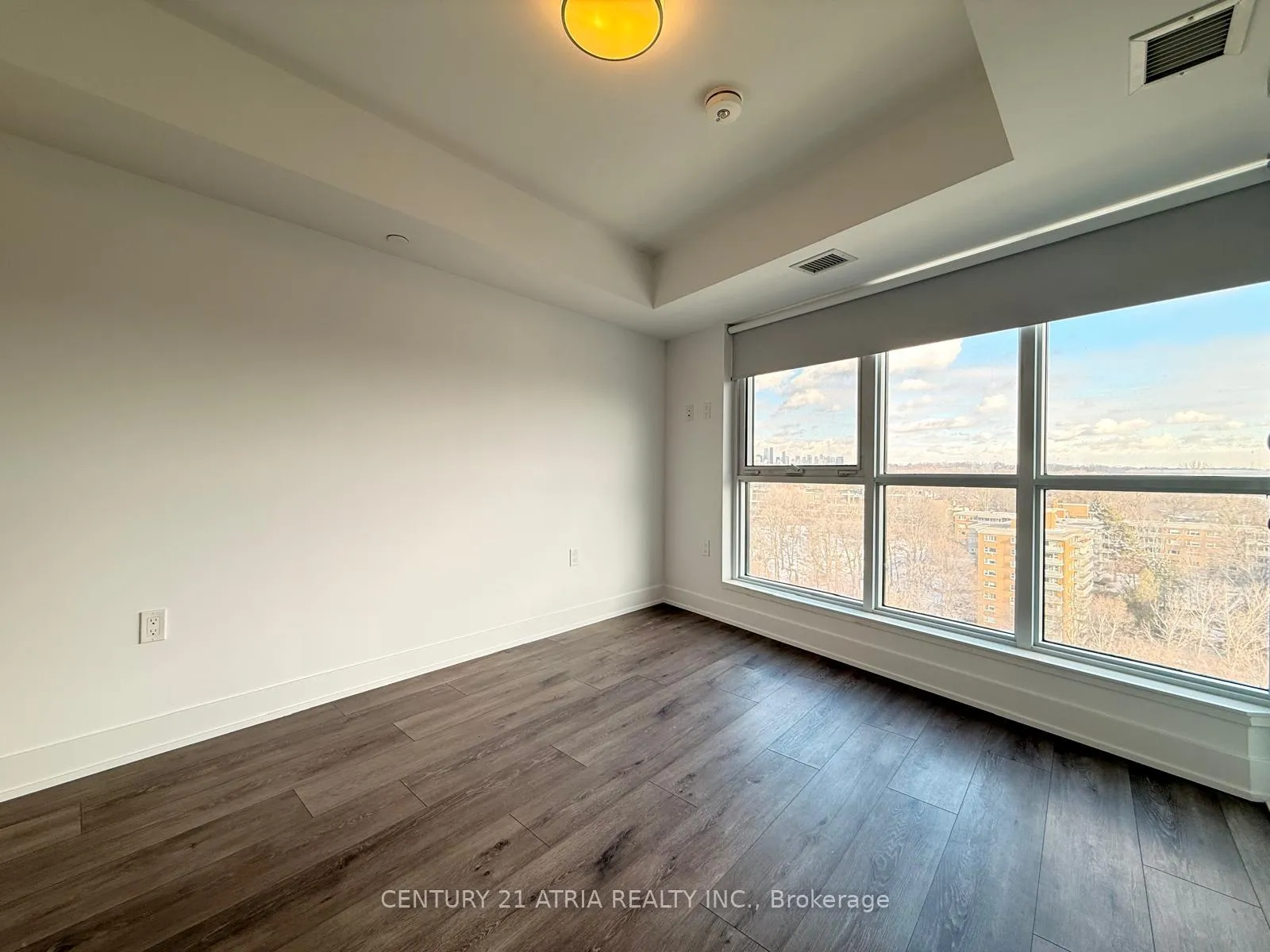 Photo 10 of Unit 724, 585 Bloor Street E, Toronto, North St. James Town — HOMEH