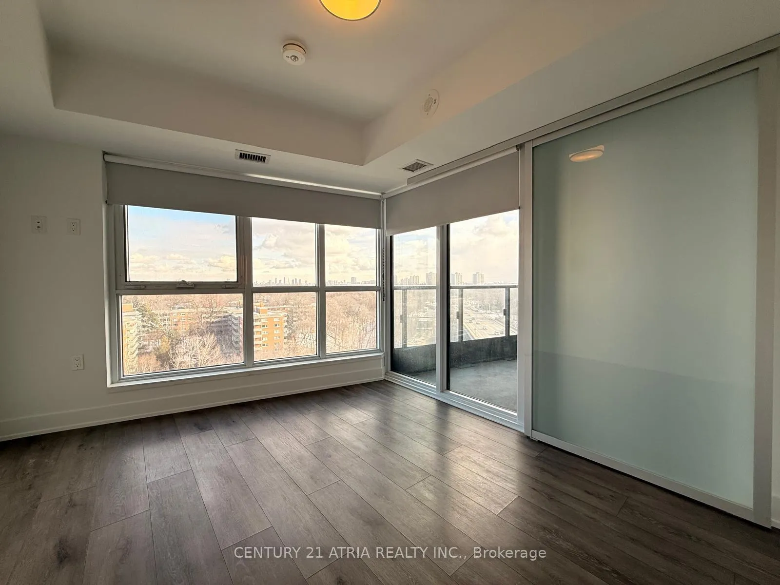 Photo 11 of Unit 724, 585 Bloor Street E, Toronto, North St. James Town — HOMEH