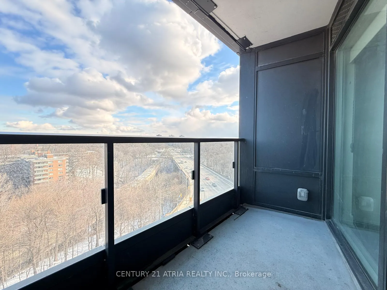 Photo 17 of Unit 724, 585 Bloor Street E, Toronto, North St. James Town — HOMEH