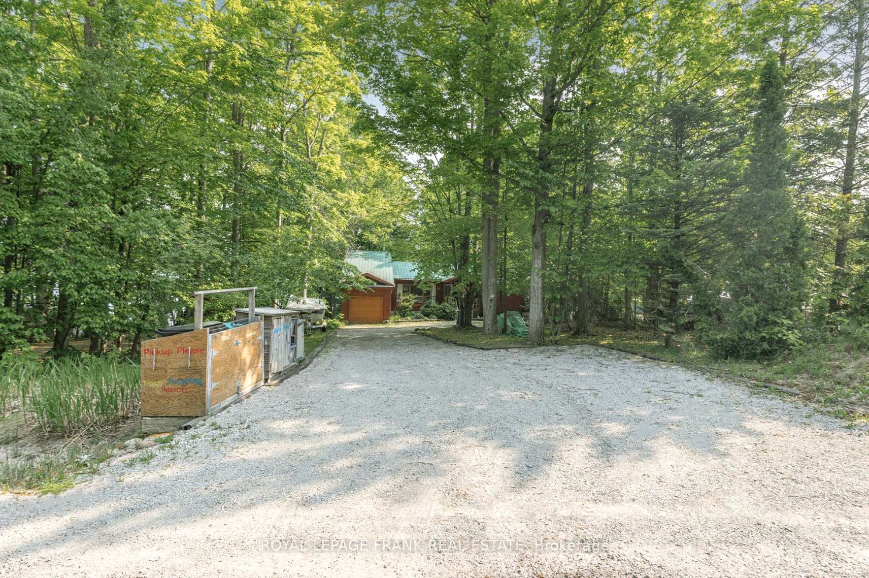 Photo 2 of 57 Timcourt Drive, Tiny, Rural Tiny — HOMEH