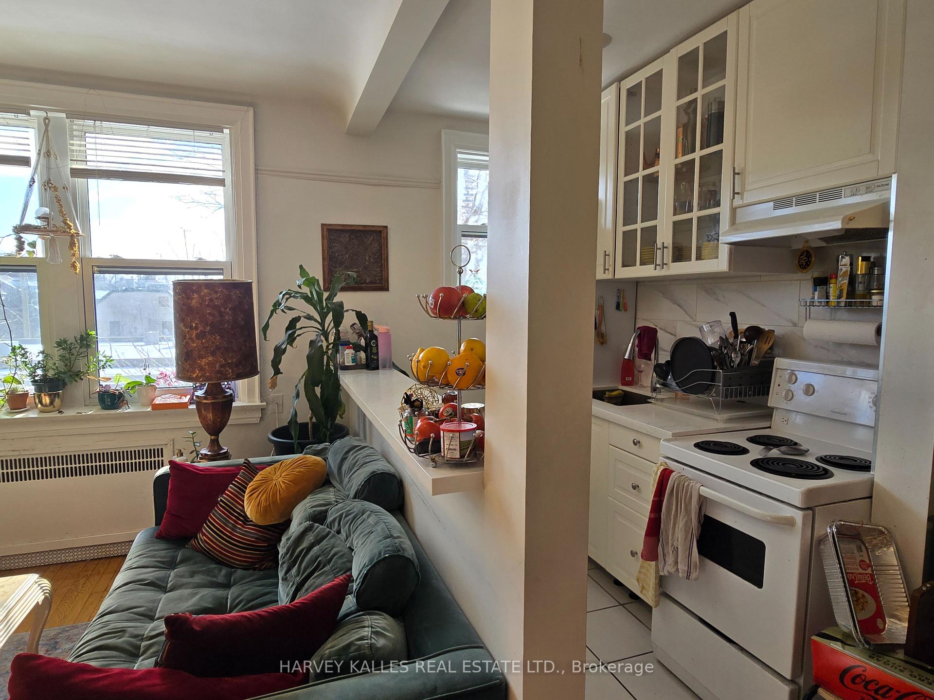 Photo 14 of Unit 405, 404 Spadina Road, Toronto, Forest Hill South — HOMEH
