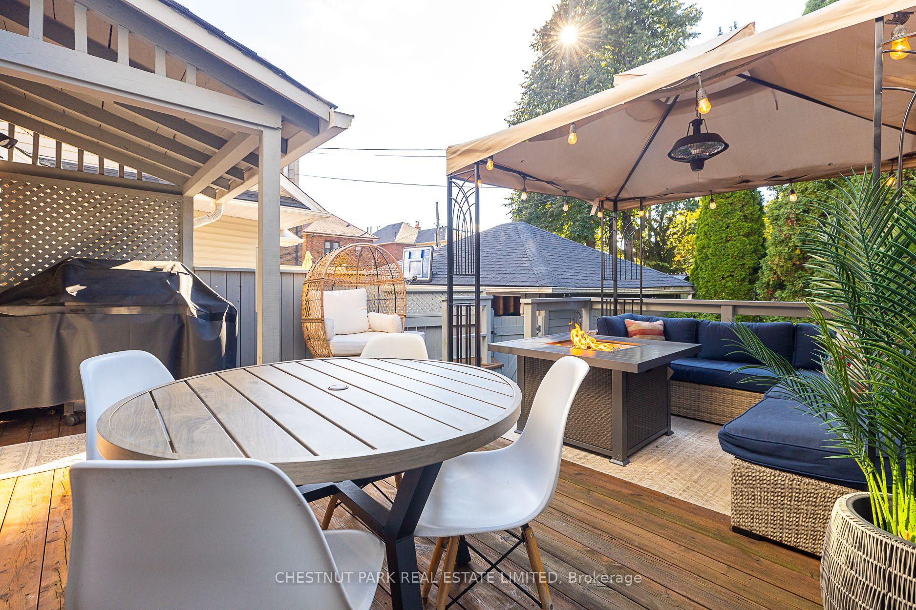 Photo 30 of 48 Avonlea Boulevard, Toronto, Crescent Town — HOMEH