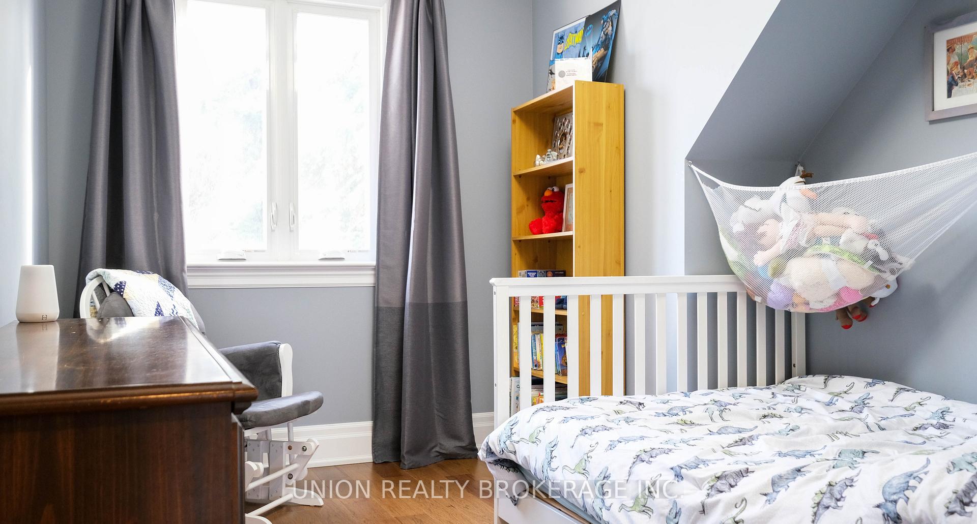 Photo 16 of 24 Bain Avenue, Toronto, North Riverdale — HOMEH