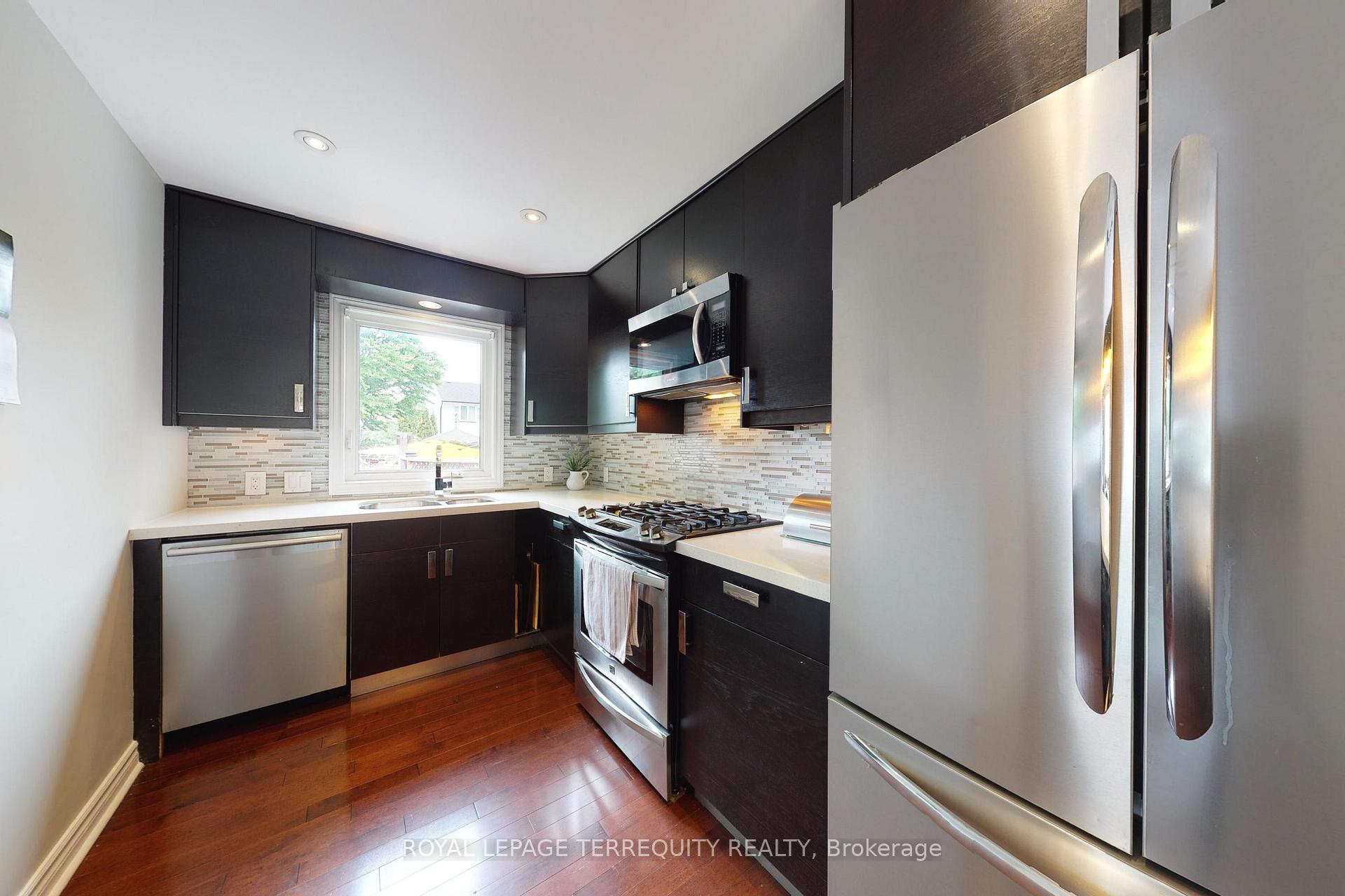 Photo 6 of 28 Furnival Road, Toronto, O'Connor-Parkview — HOMEH
