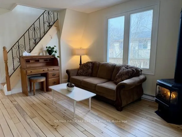 Photo 10 of 23 Colbourne Street W, Selwyn — HOMEH