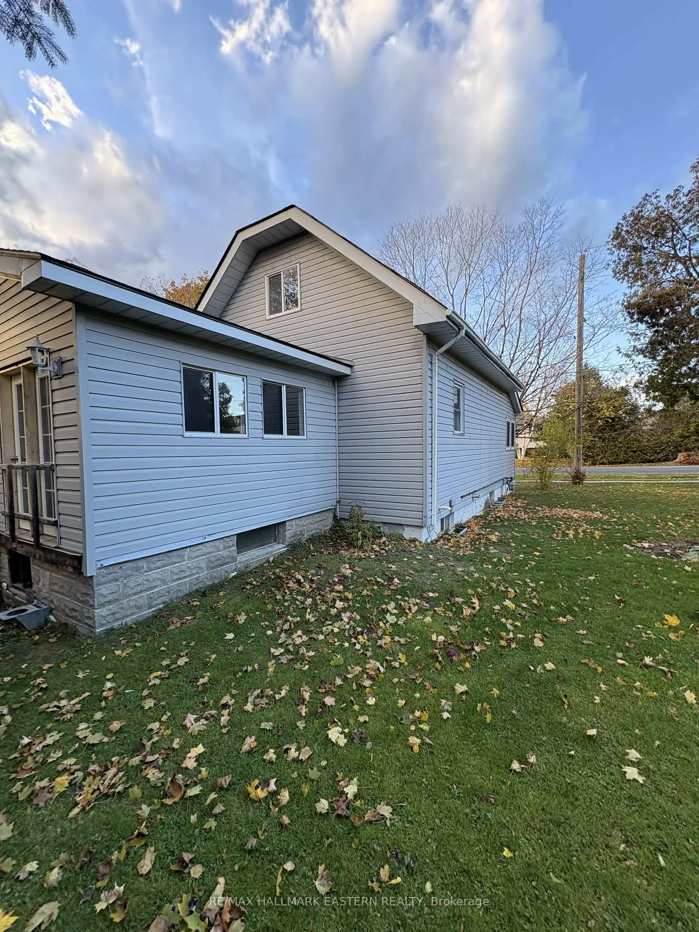 Photo 29 of 23 Colbourne Street W, Selwyn — HOMEH