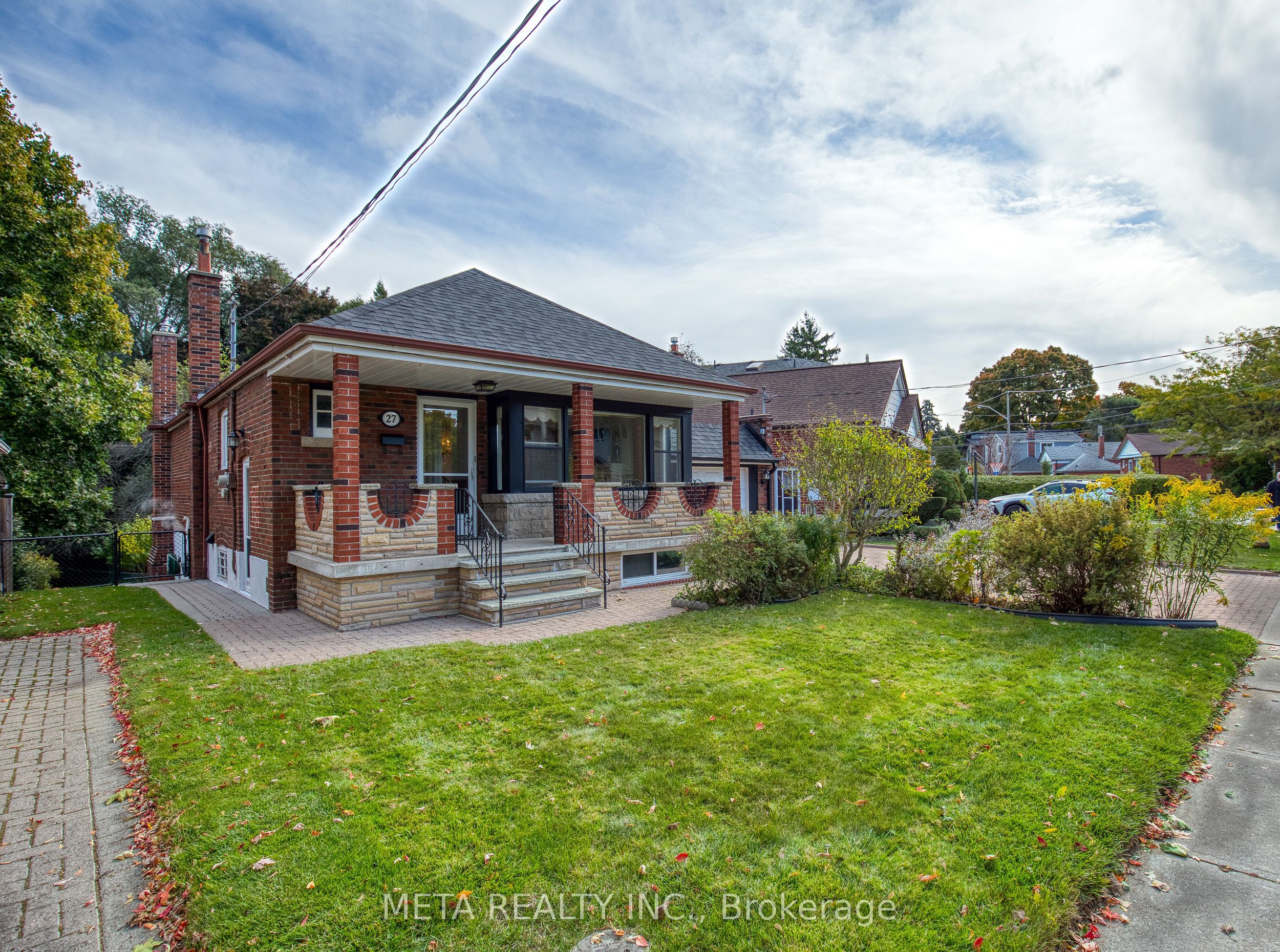 Photo 2 of 27 Glen Gannon Drive, Toronto, O'Connor-Parkview — HOMEH