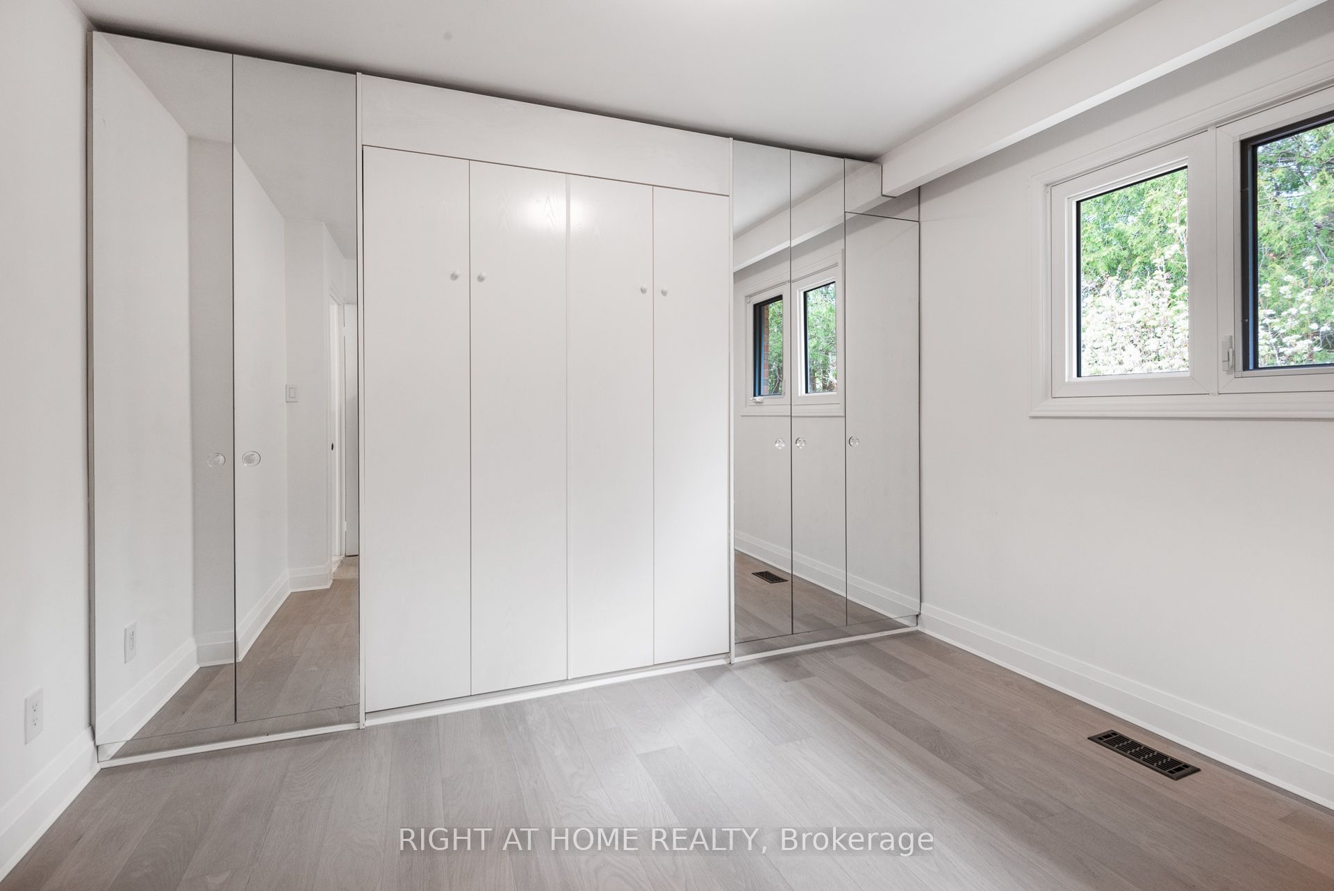 Photo 46 of 46 A Courton Drive, Scarborough, Wexford-Maryvale — HOMEH