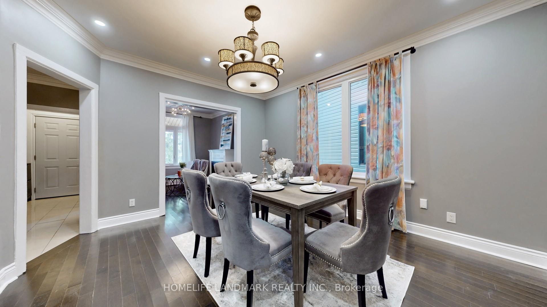 Photo 10 of 18 Erindale Avenue, Toronto, Playter Estates-Danforth — HOMEH