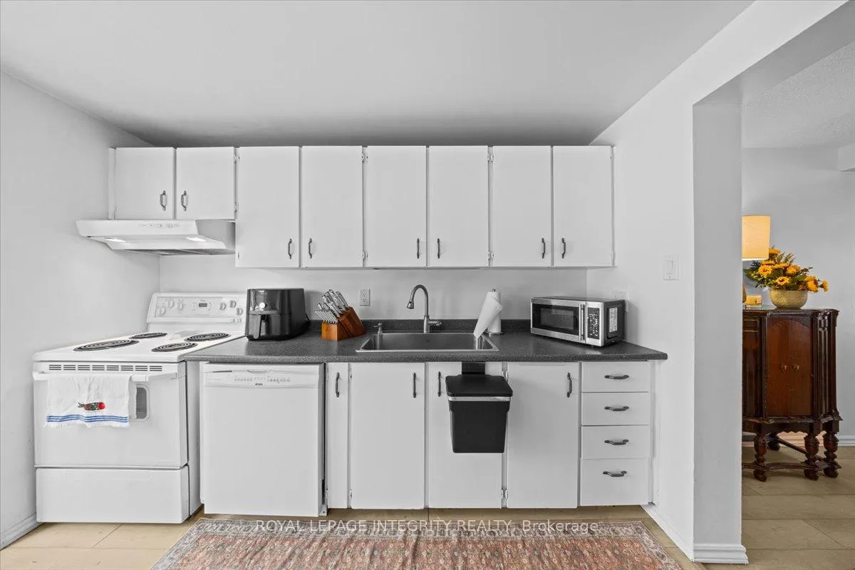 Photo 5 of Unit 69, 1196 Priory Lane, Ottawa, Convent Glen North — HOMEH