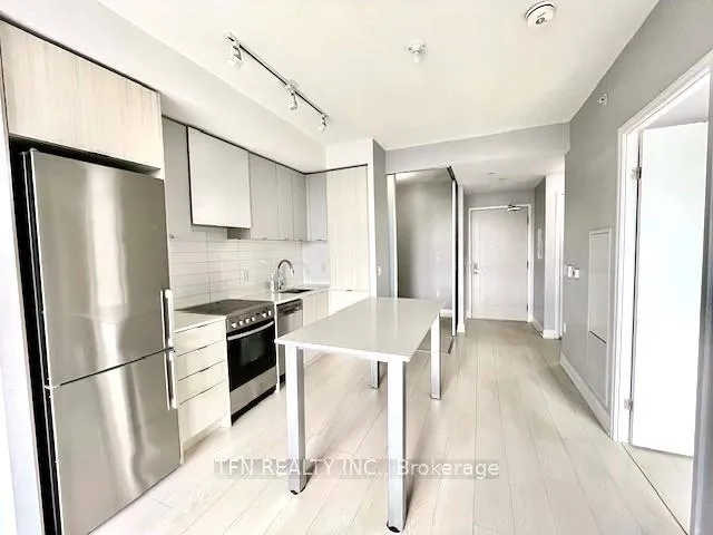 Photo 1 of Unit 823, 10 Gibbs Road, Etobicoke, Islington-City Centre West — HOMEH