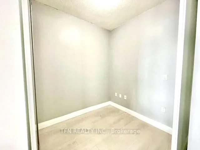 Photo 7 of Unit 823, 10 Gibbs Road, Etobicoke, Islington-City Centre West — HOMEH