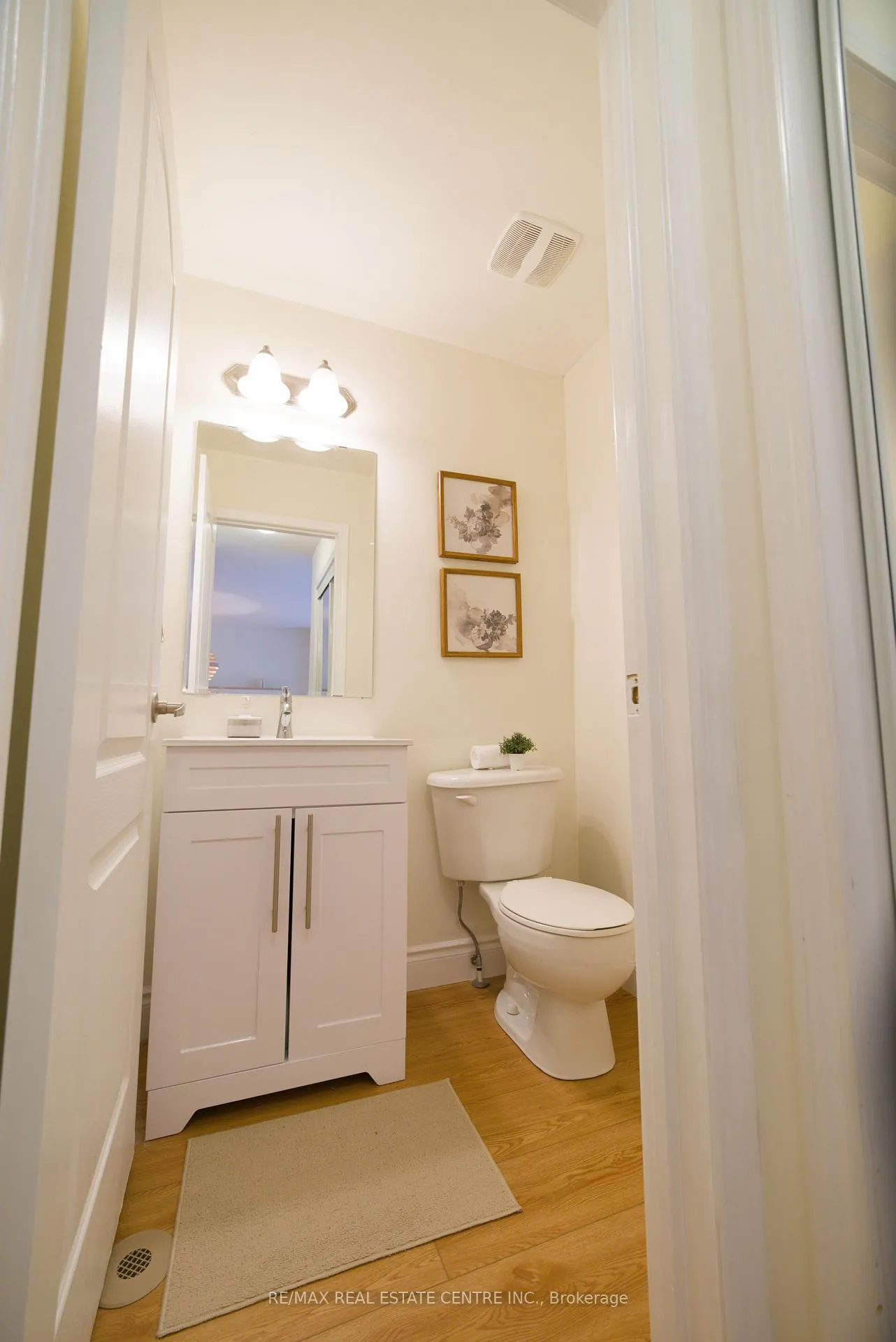 Photo 8 of 778 Johnson Heights, Milton, Coates — HOMEH
