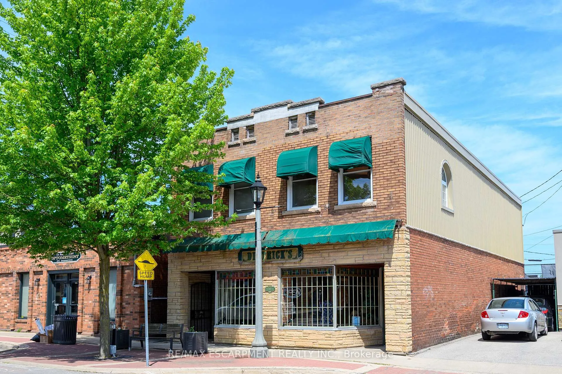 Photo 1 of 24 Cross Street, Welland, Welland Downtown — HOMEH