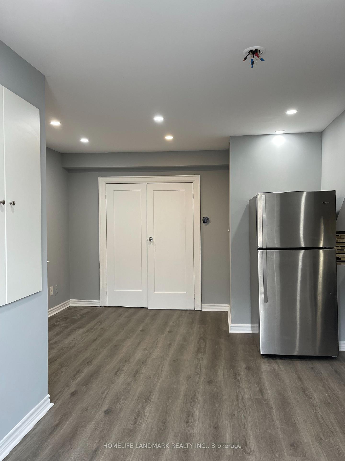 Photo 2 of Unit Main, 587 Vaughan Road N, Toronto, Oakwood Village — HOMEH