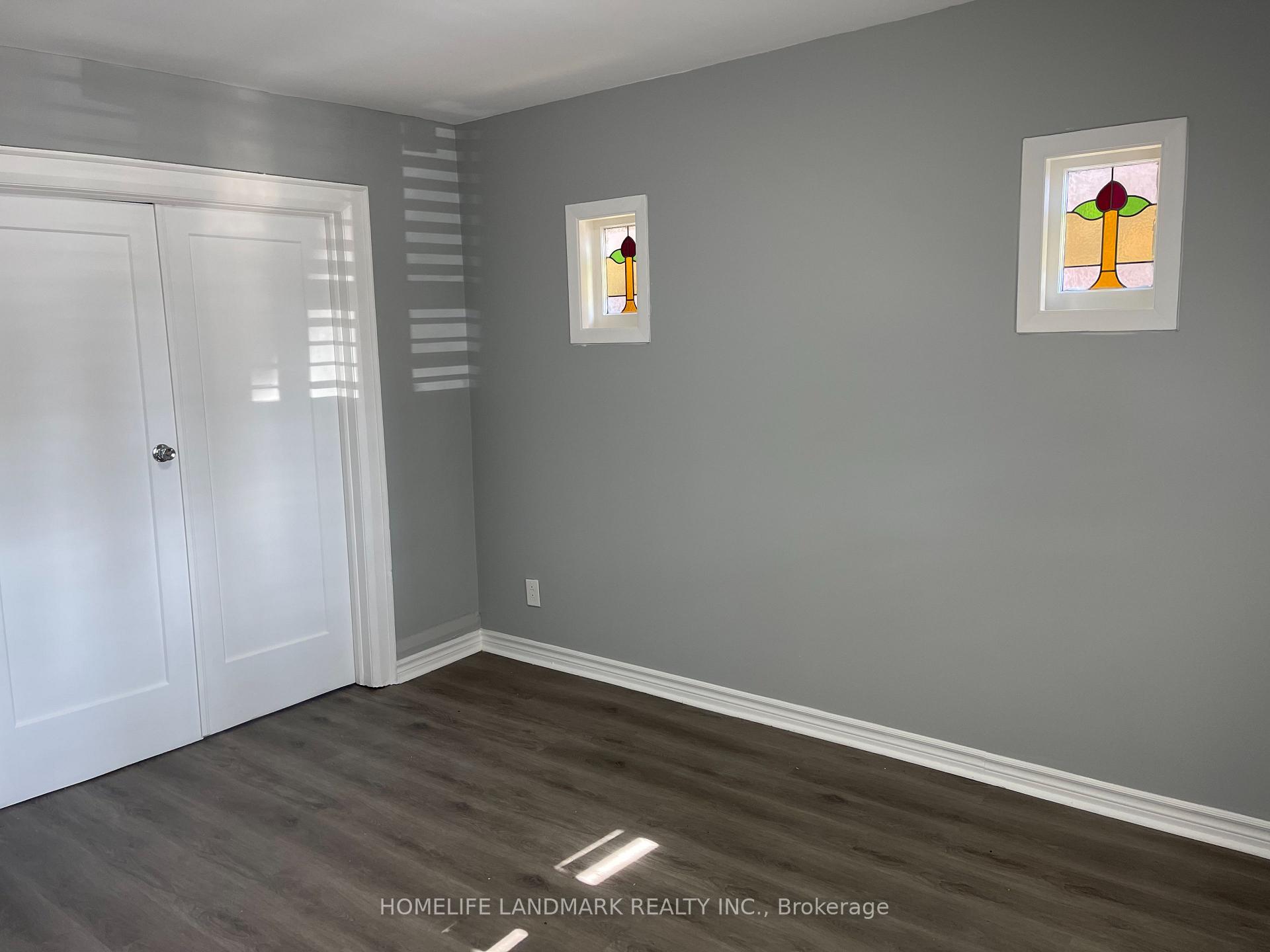 Photo 6 of Unit Main, 587 Vaughan Road N, Toronto, Oakwood Village — HOMEH