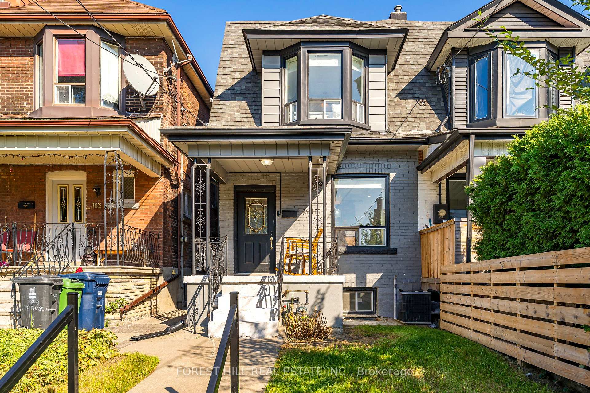 Photo 1 of Unit Lower, 181 Montrose Avenue, Toronto, Trinity-Bellwoods — HOMEH