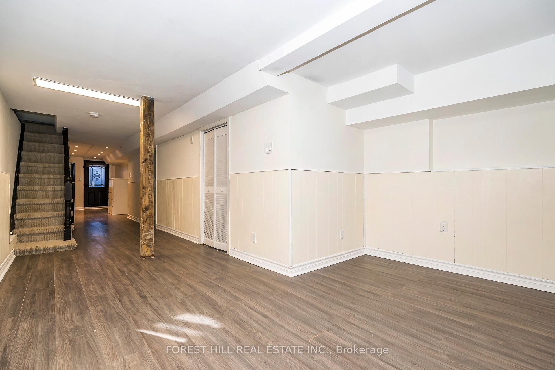 Photo 3 of Unit Lower, 181 Montrose Avenue, Toronto, Trinity-Bellwoods — HOMEH