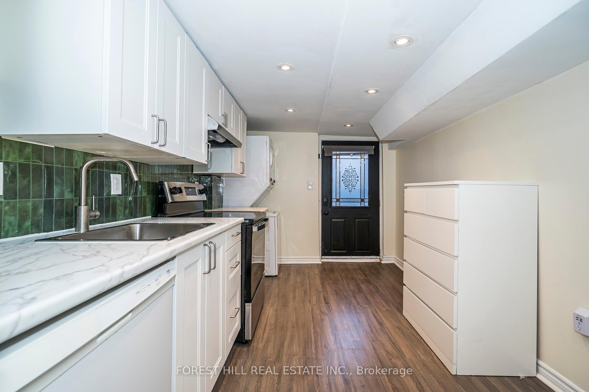 Photo 4 of Unit Lower, 181 Montrose Avenue, Toronto, Trinity-Bellwoods — HOMEH