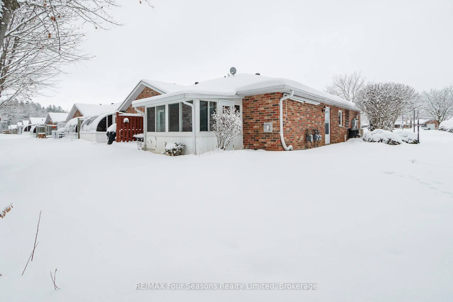 Photo 32 of Unit 58, 275 Huron Street, Clearview, Stayner — HOMEH