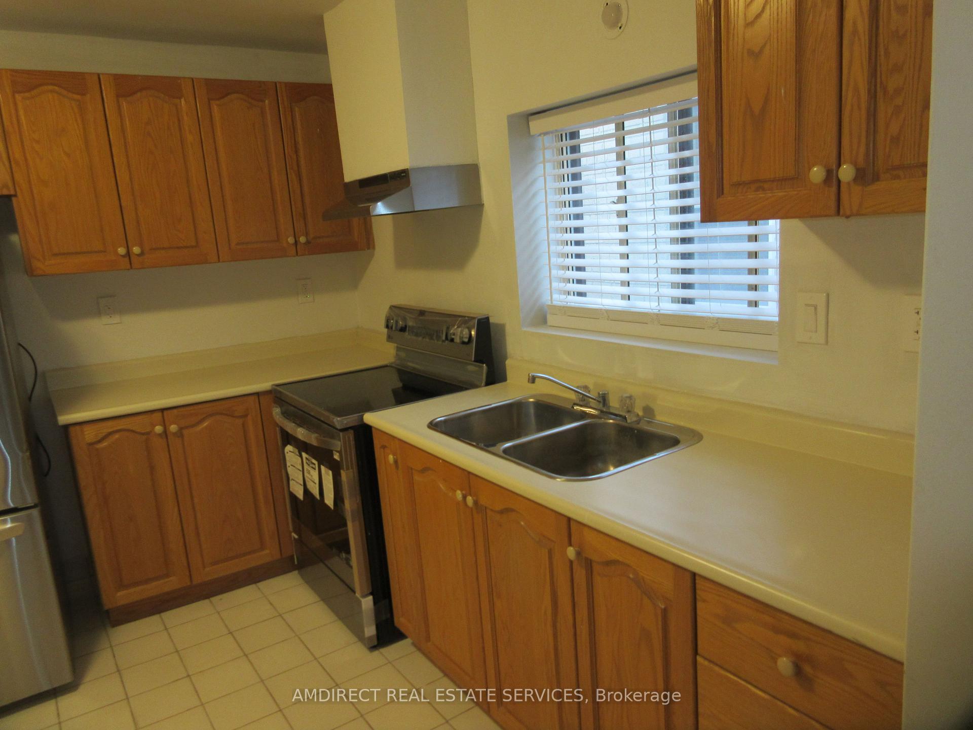 Photo 7 of 534 Oakwood Avenue, Toronto, Oakwood Village — HOMEH