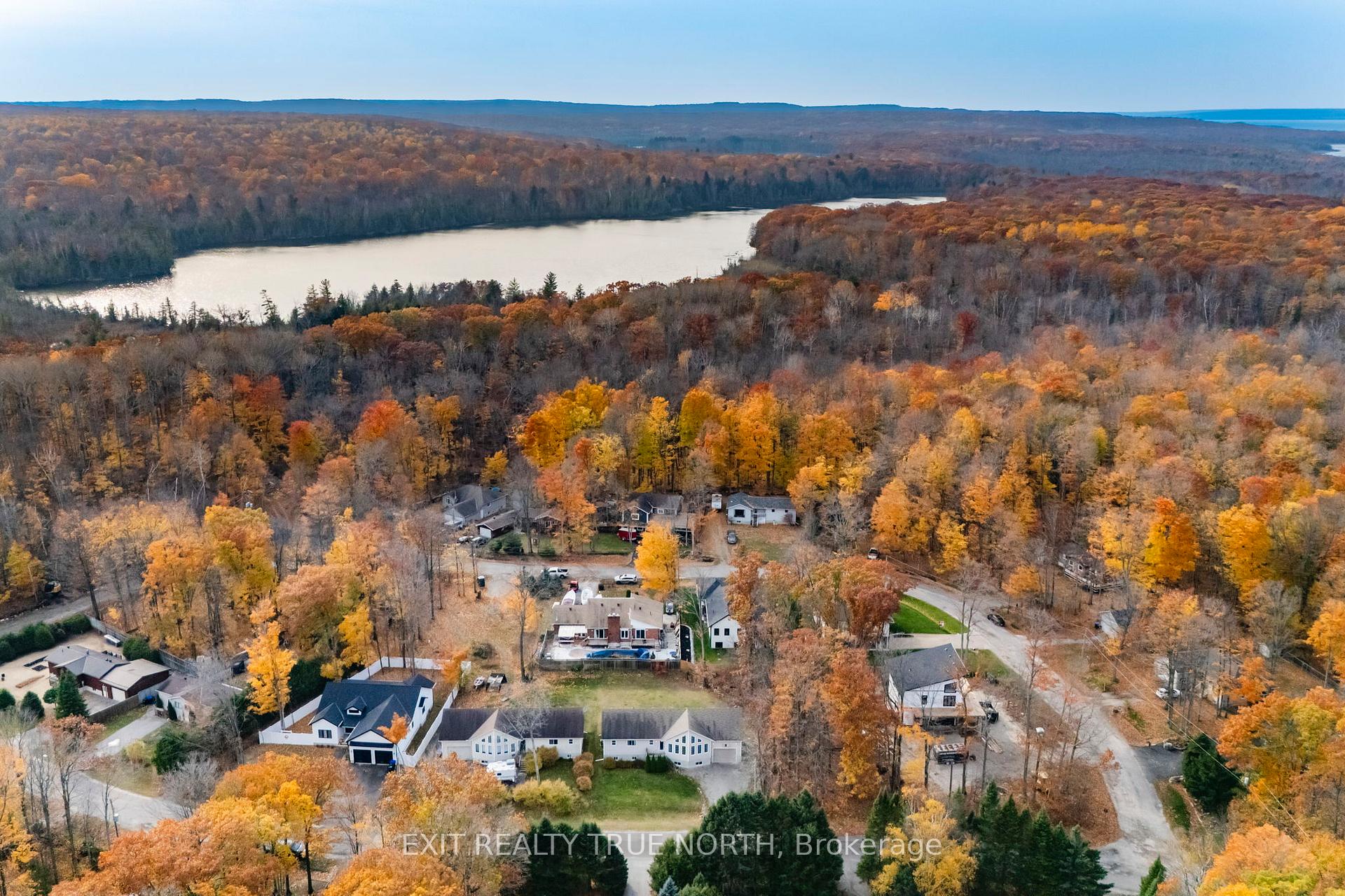 Photo 2 of 24 Wakunda Crescent, Tiny, Rural Tiny — HOMEH