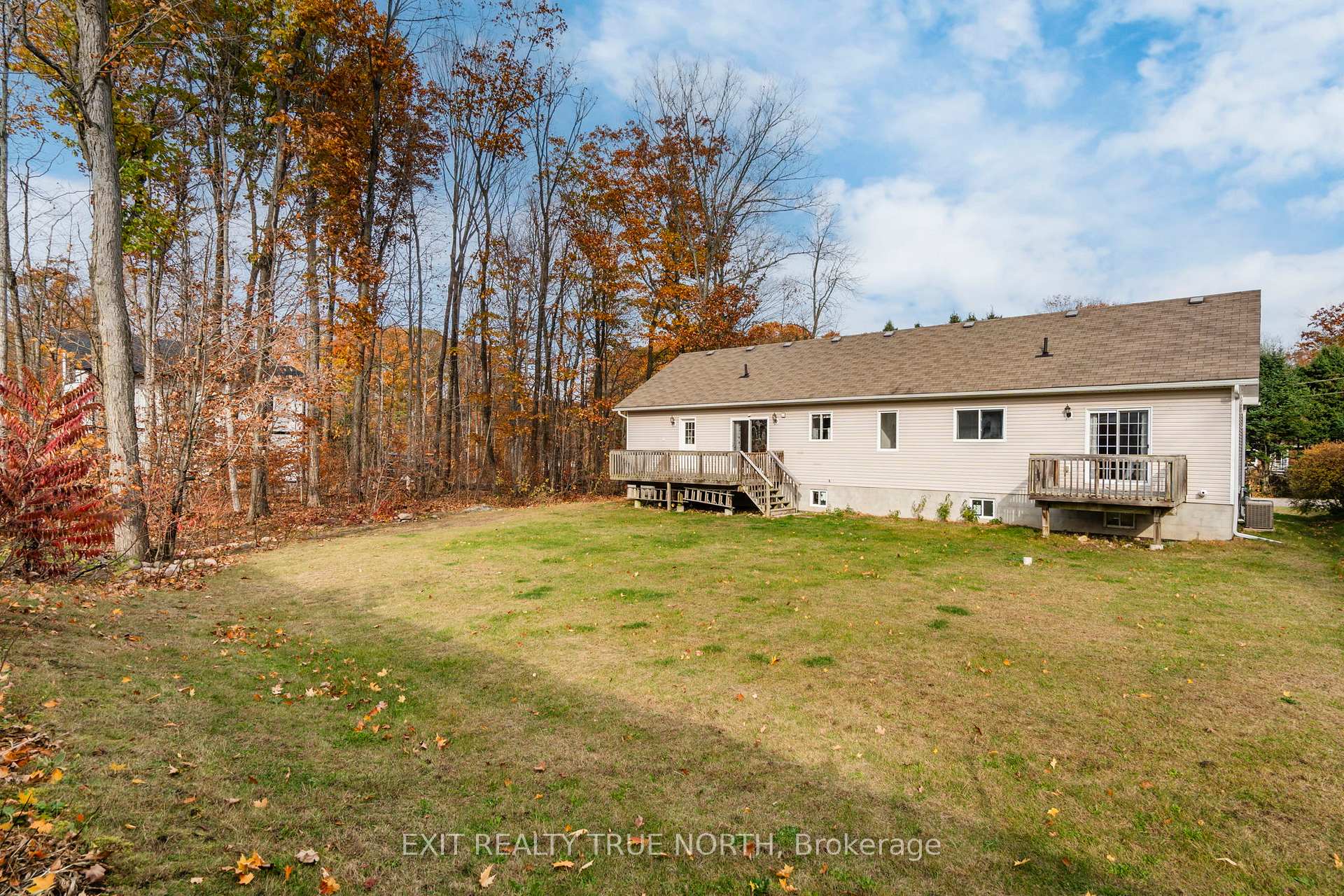 Photo 19 of 24 Wakunda Crescent, Tiny, Rural Tiny — HOMEH