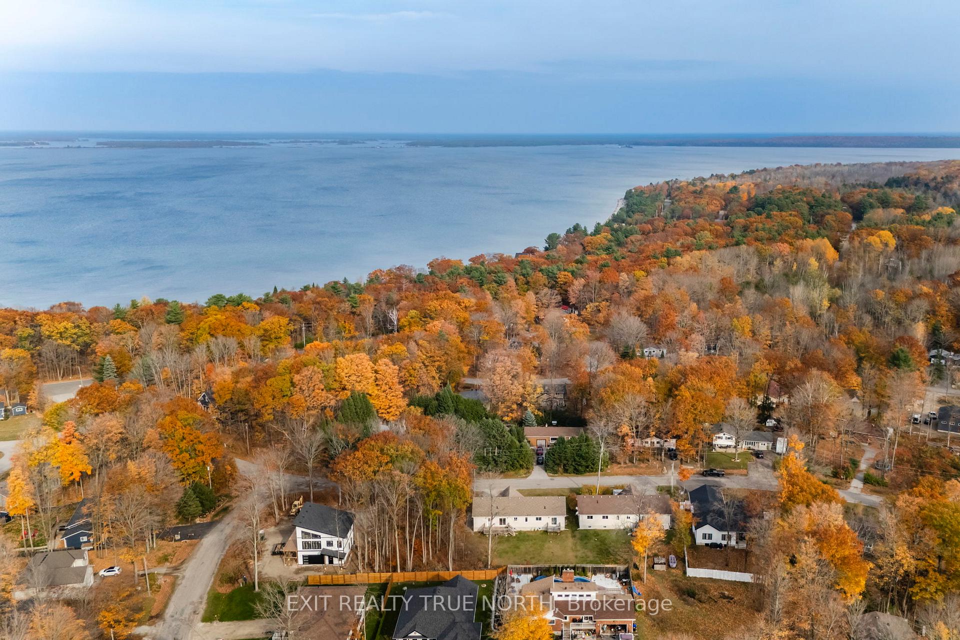 Photo 24 of 24 Wakunda Crescent, Tiny, Rural Tiny — HOMEH